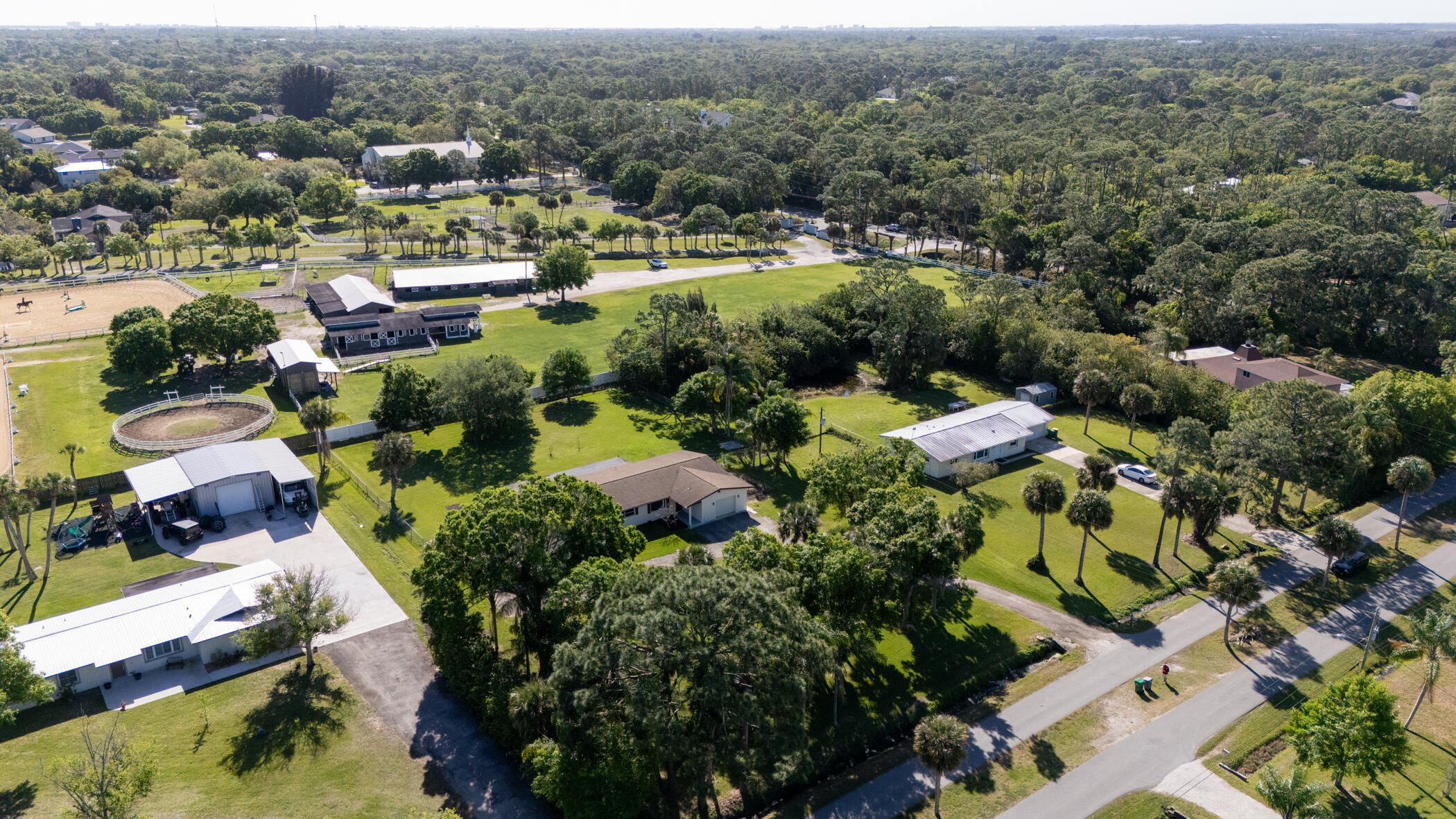 2555 Lake Crest Boulevard