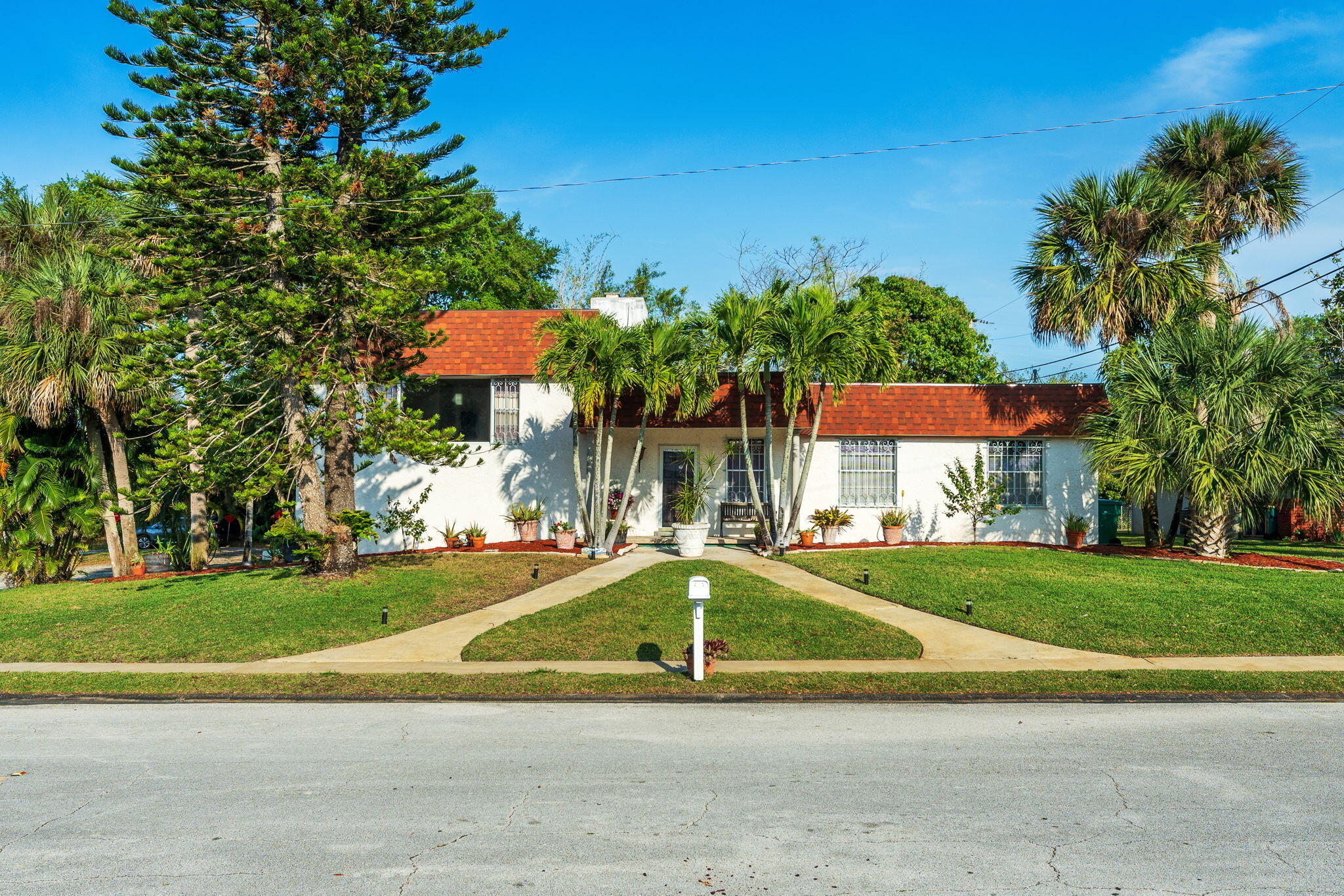 2801 Dorsey Place