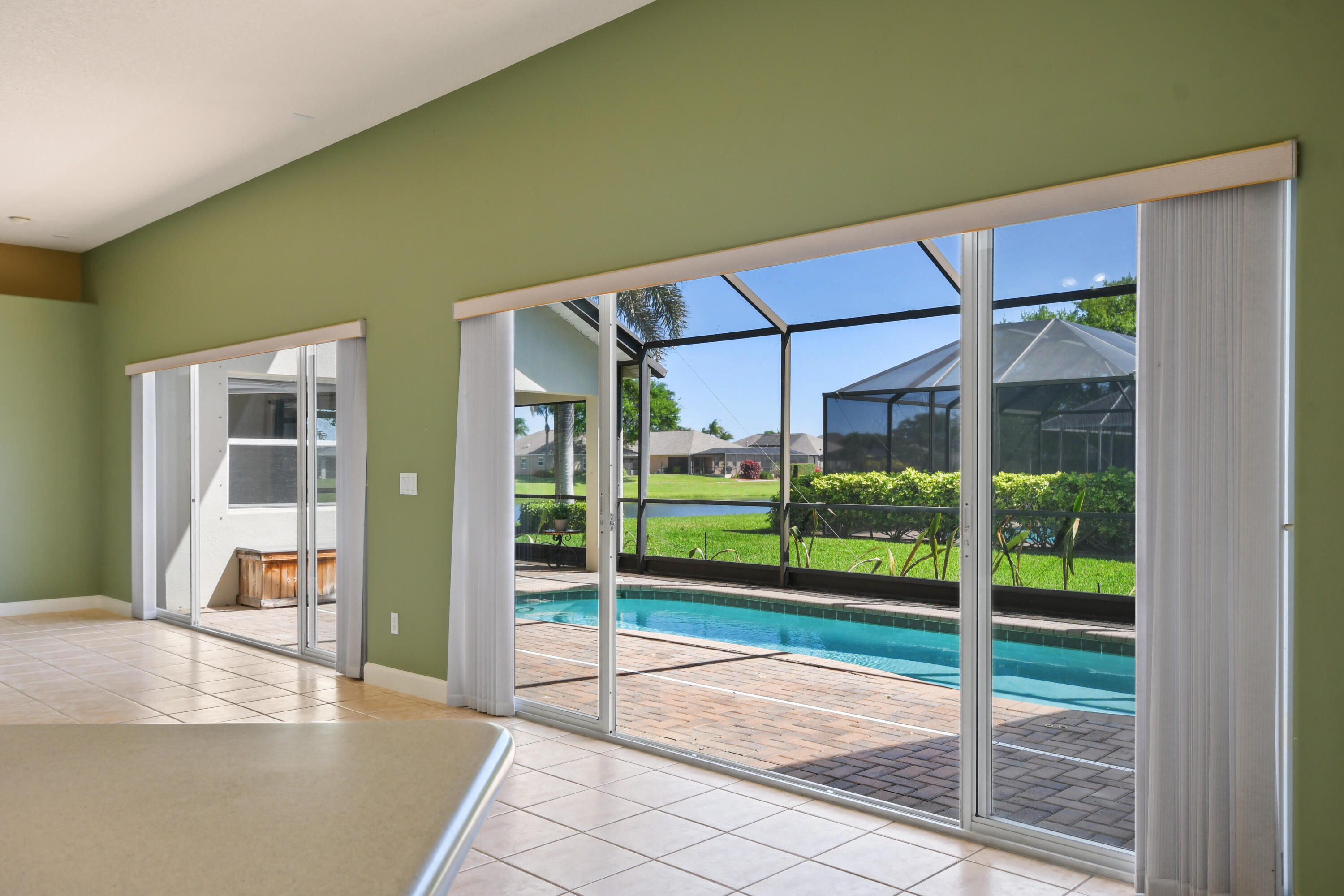 772 Bantry Court