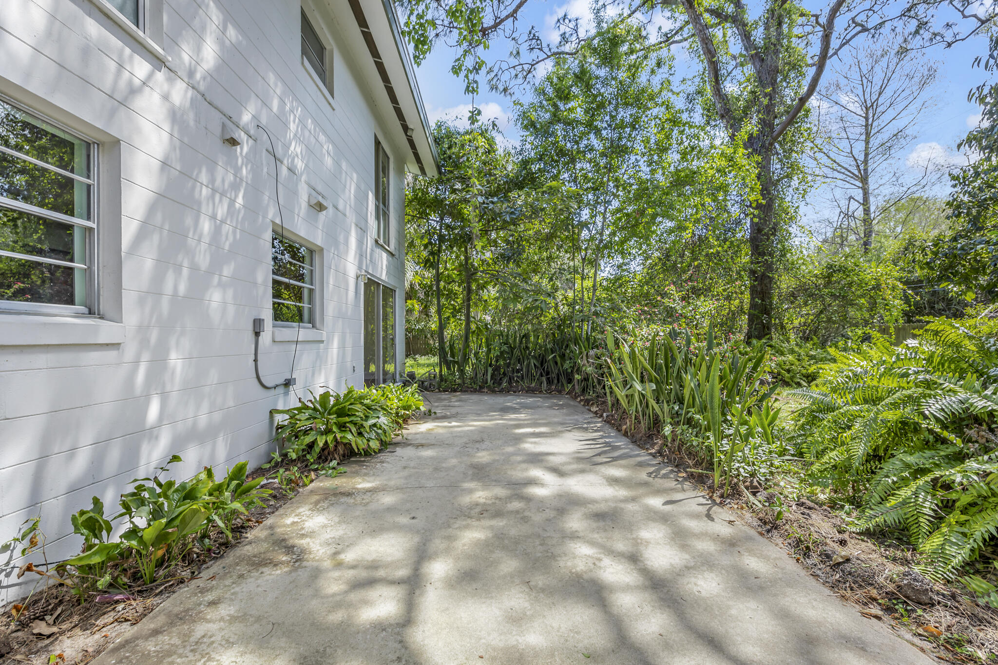 455 Pine Boulevard