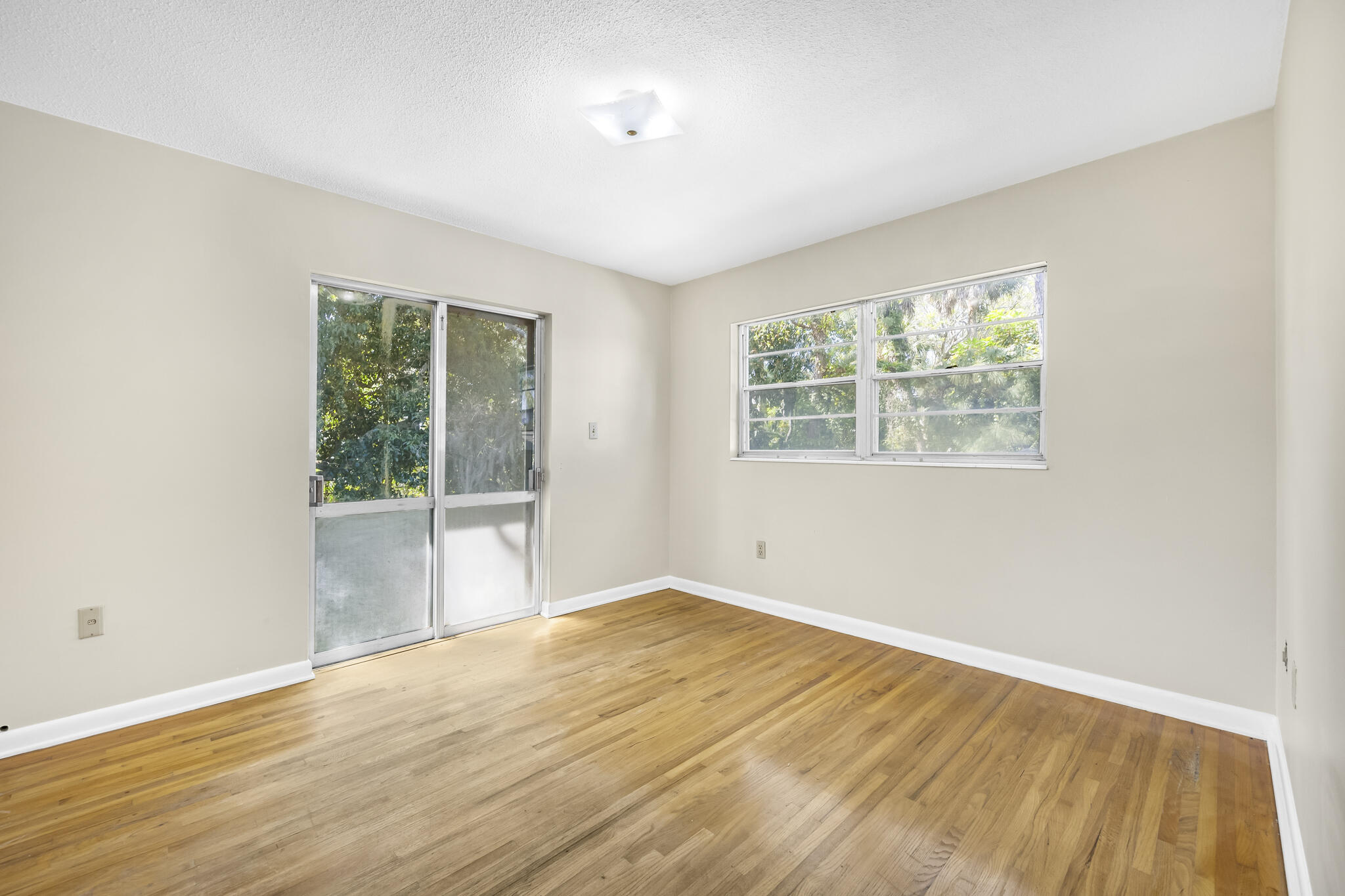 455 Pine Boulevard