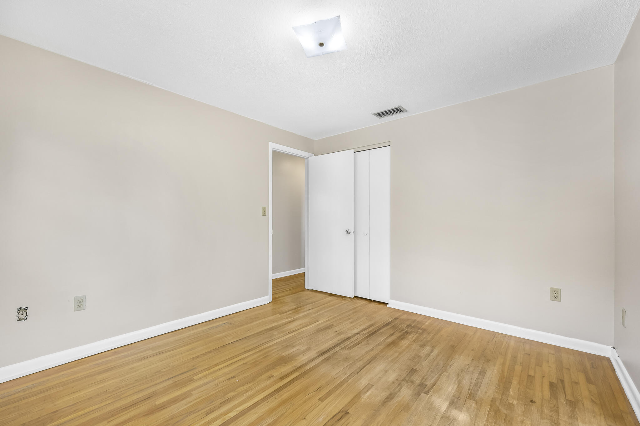 455 Pine Boulevard