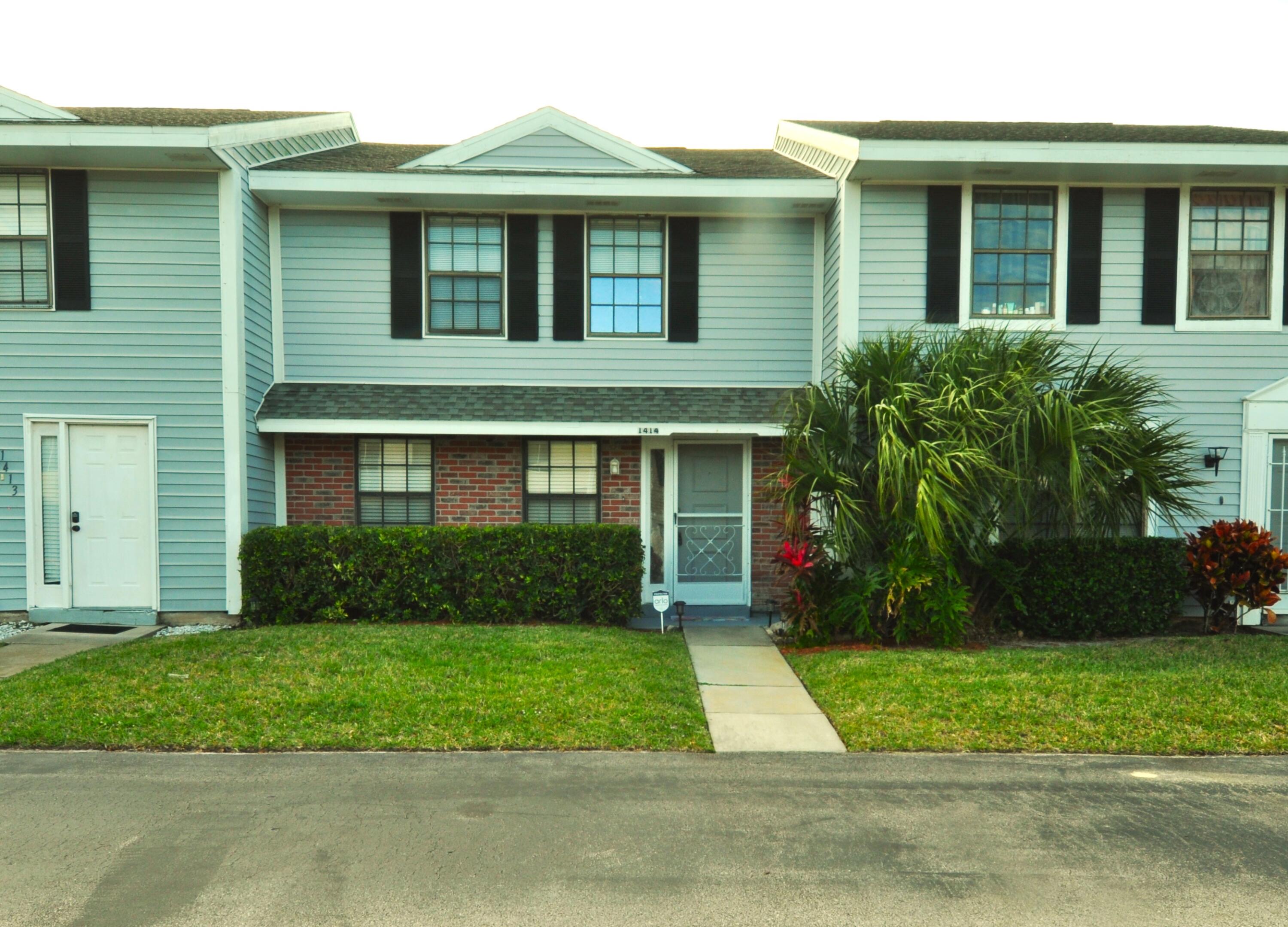 1414 Manor Drive NE