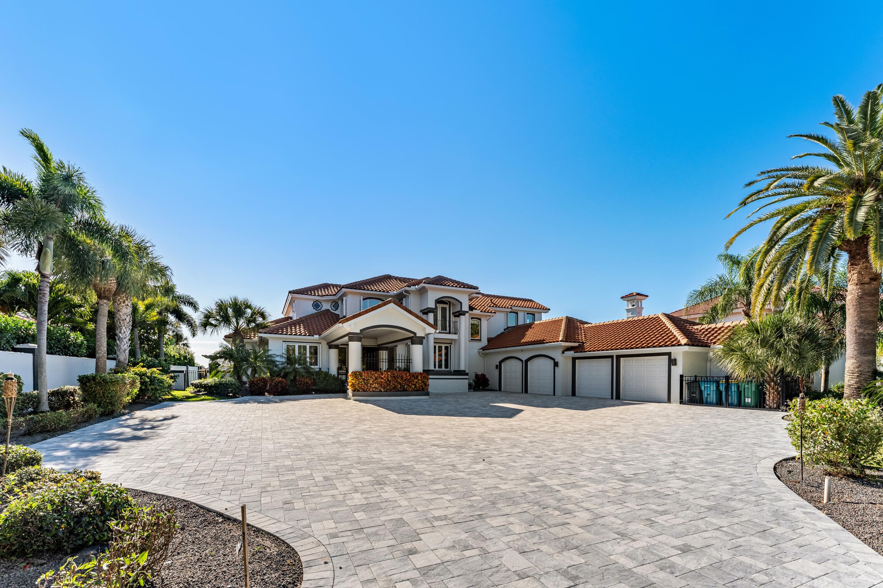 125 Lansing Island Drive