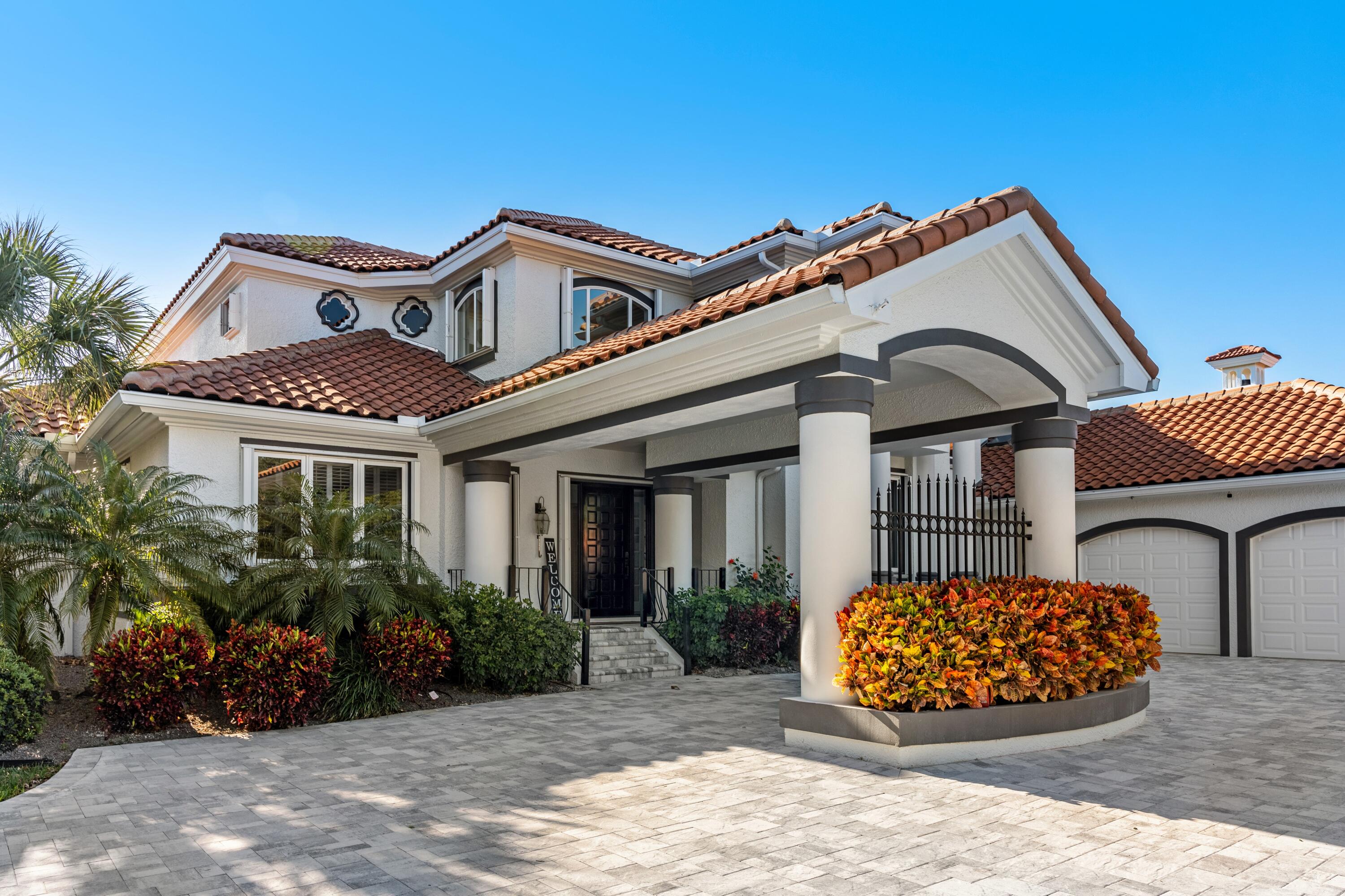 125 Lansing Island Drive