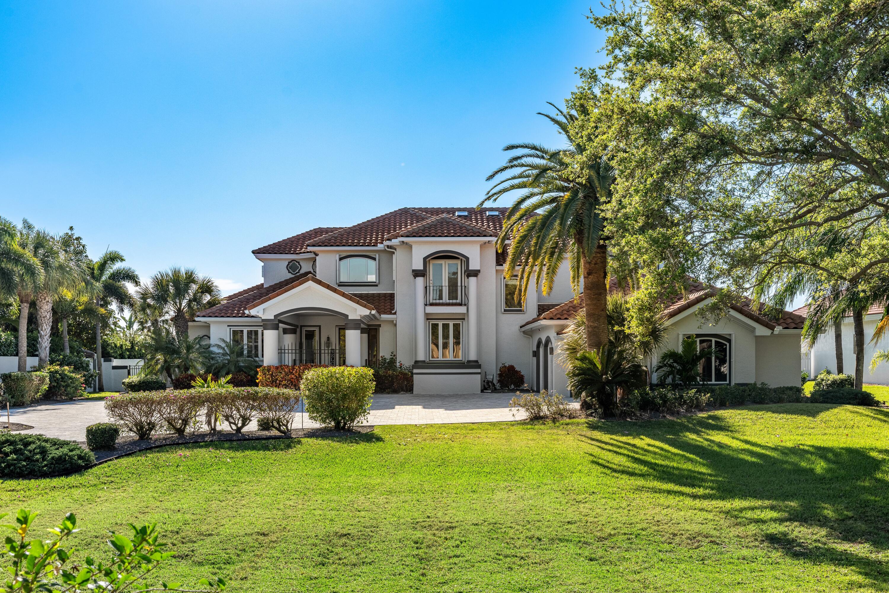 125 Lansing Island Drive