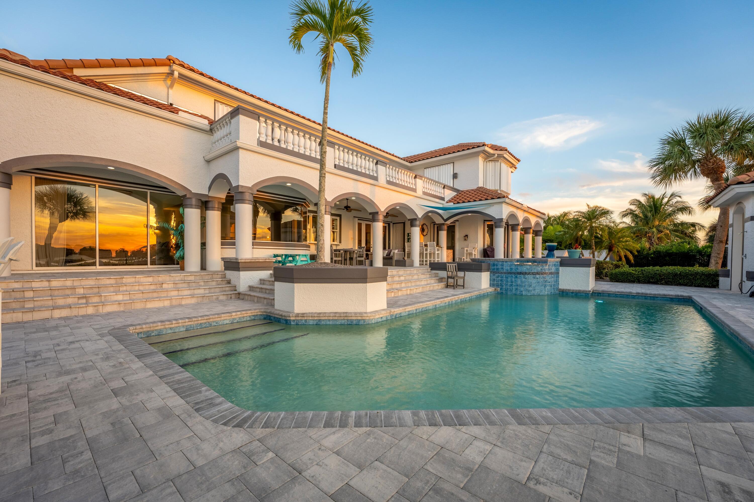 125 Lansing Island Drive