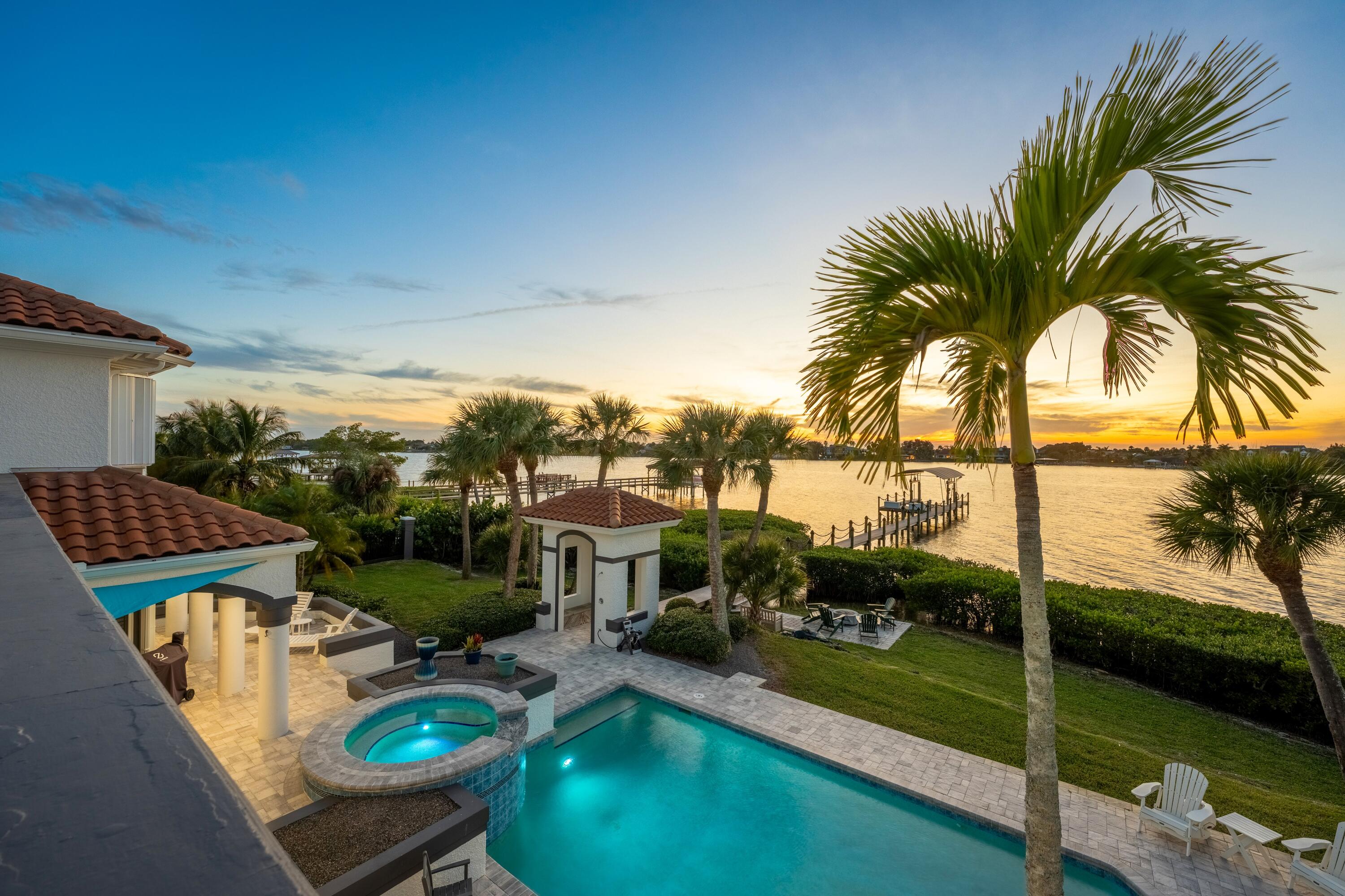 125 Lansing Island Drive