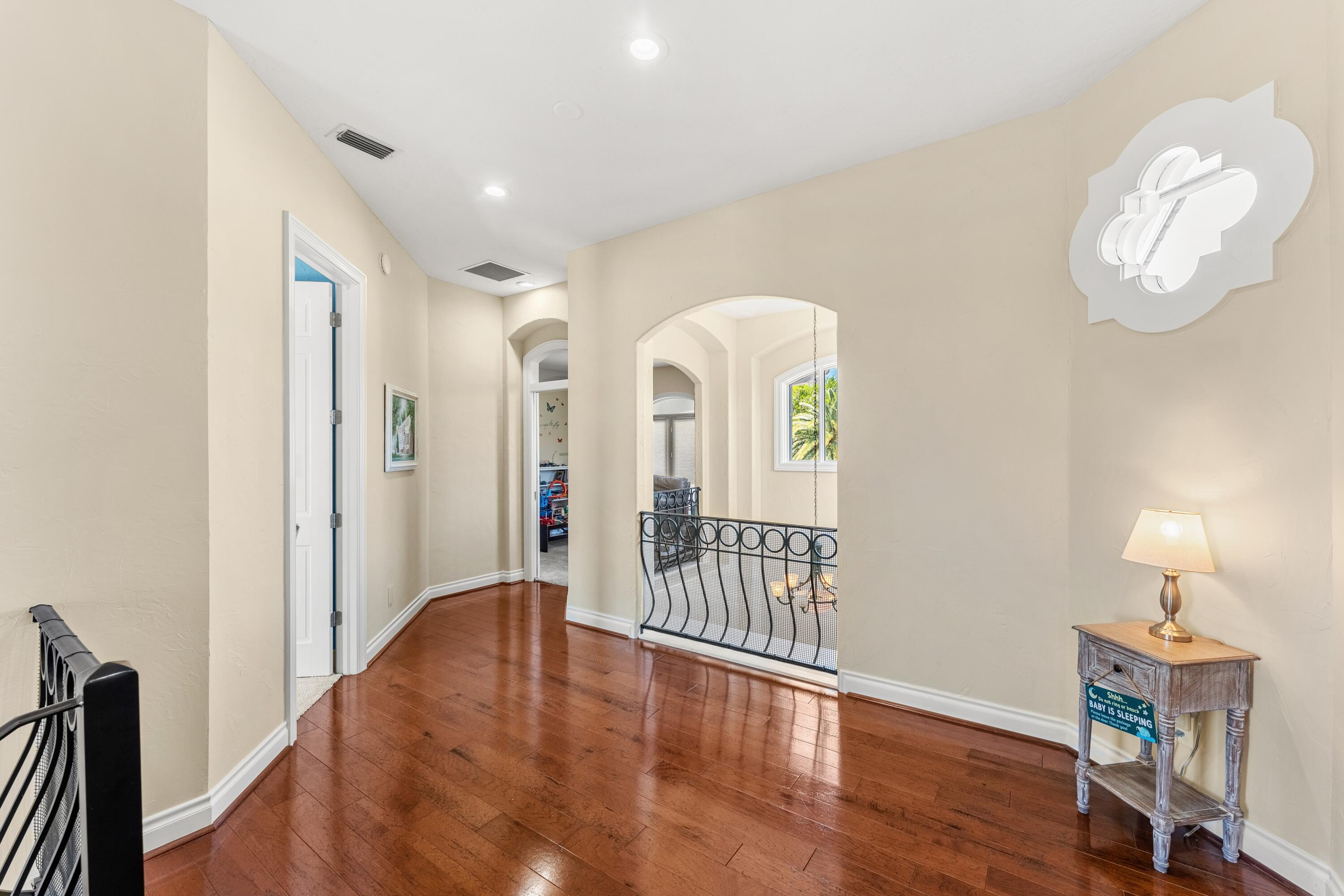 125 Lansing Island Drive
