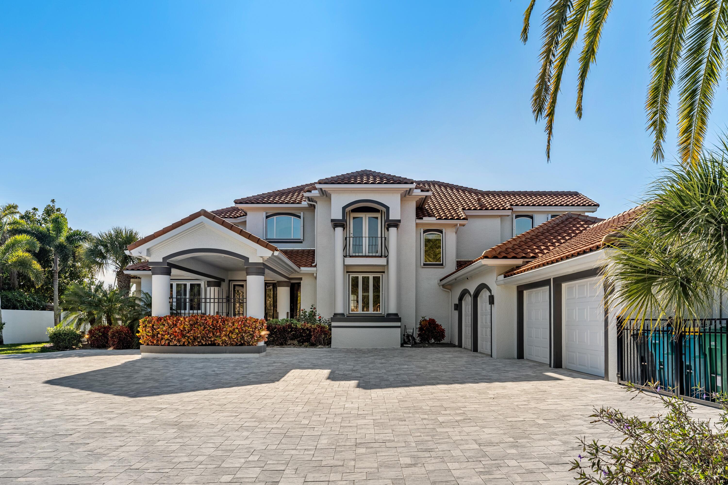 125 Lansing Island Drive