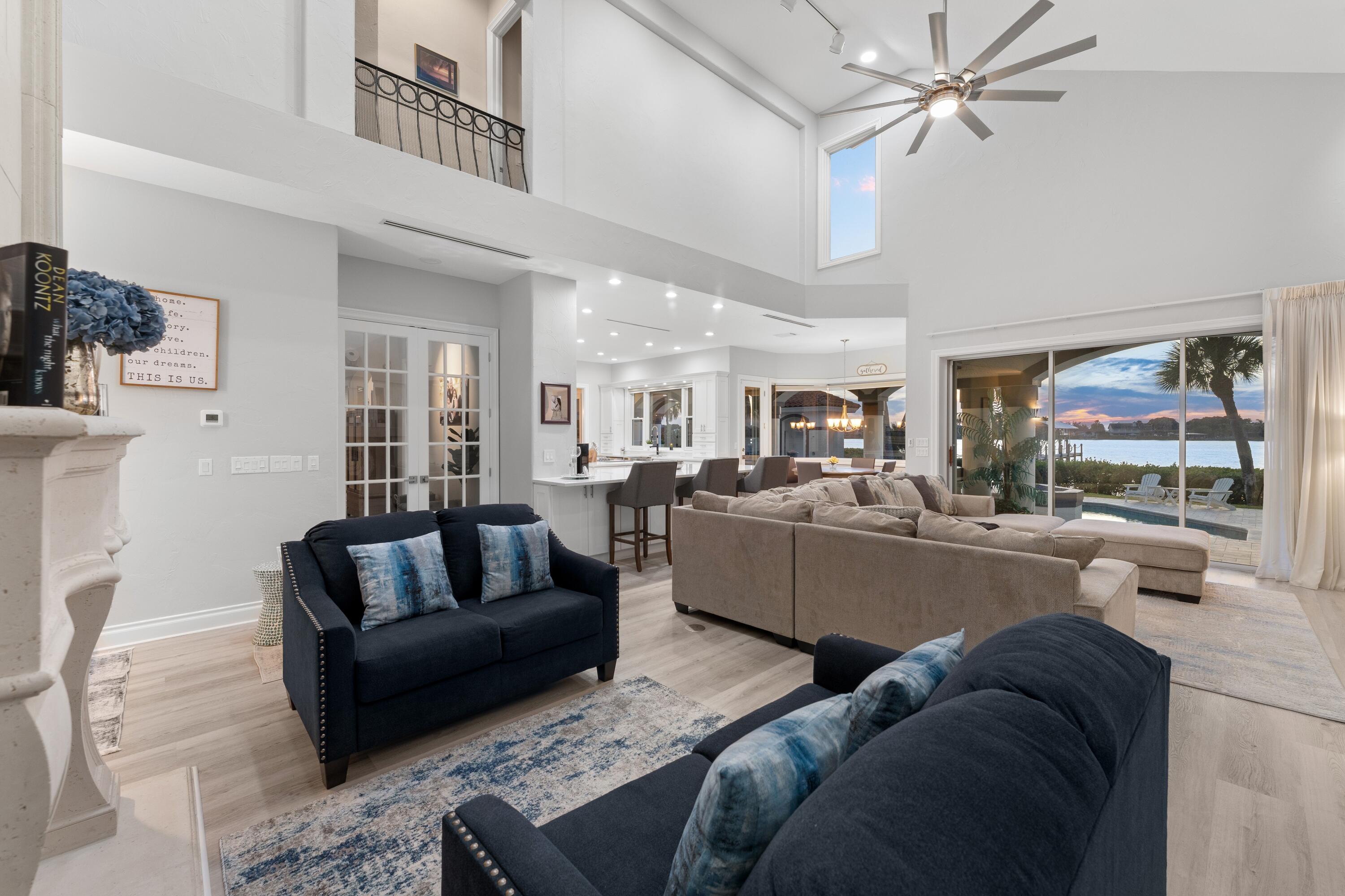 125 Lansing Island Drive