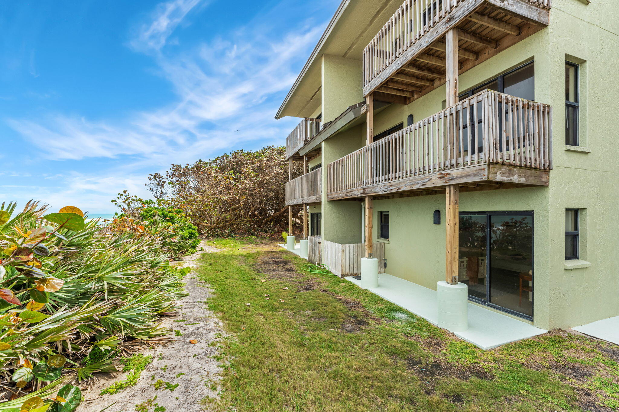 4813 S Highway A1a, 105
