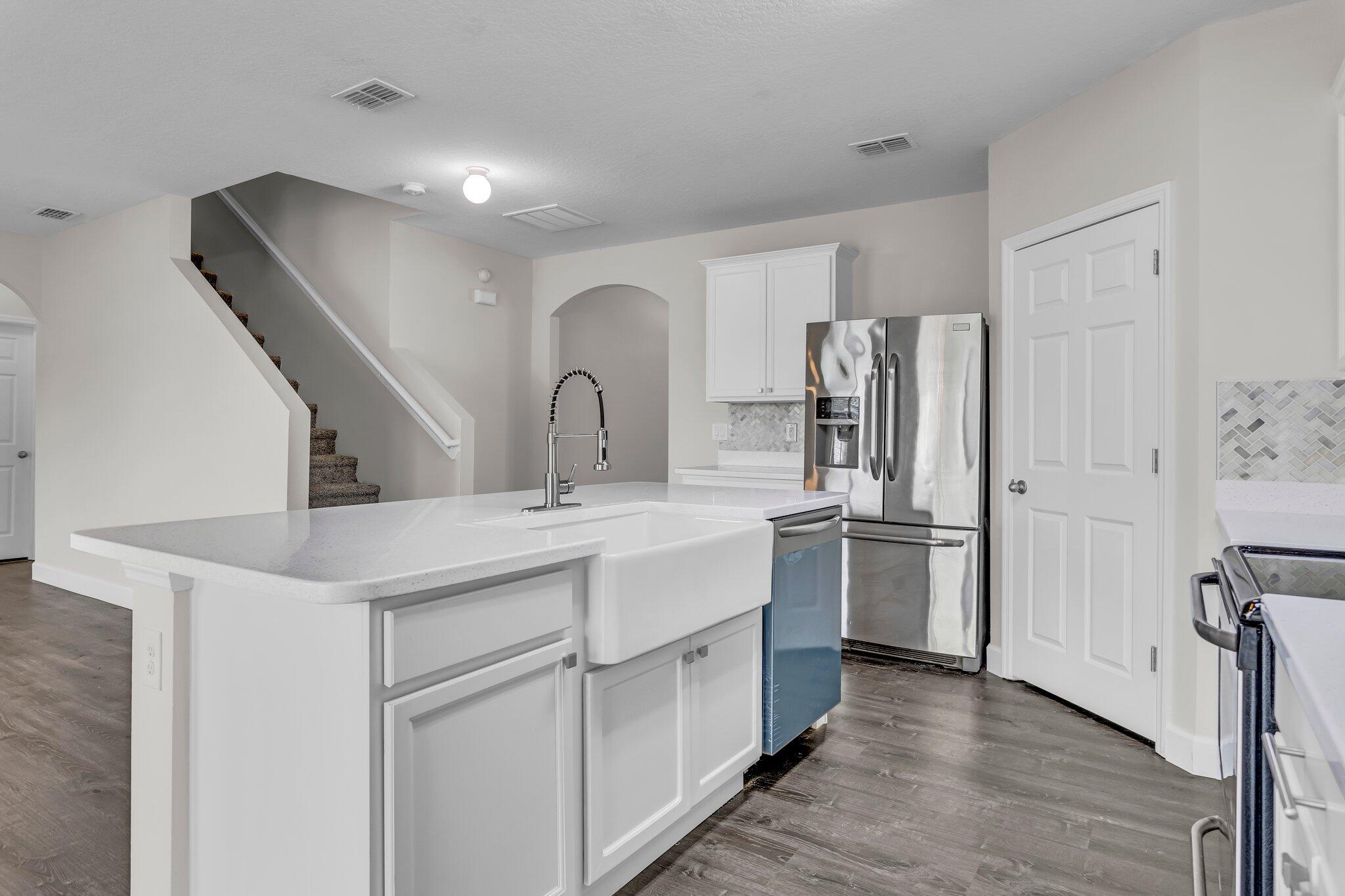 980 Swiss Pointe Lane