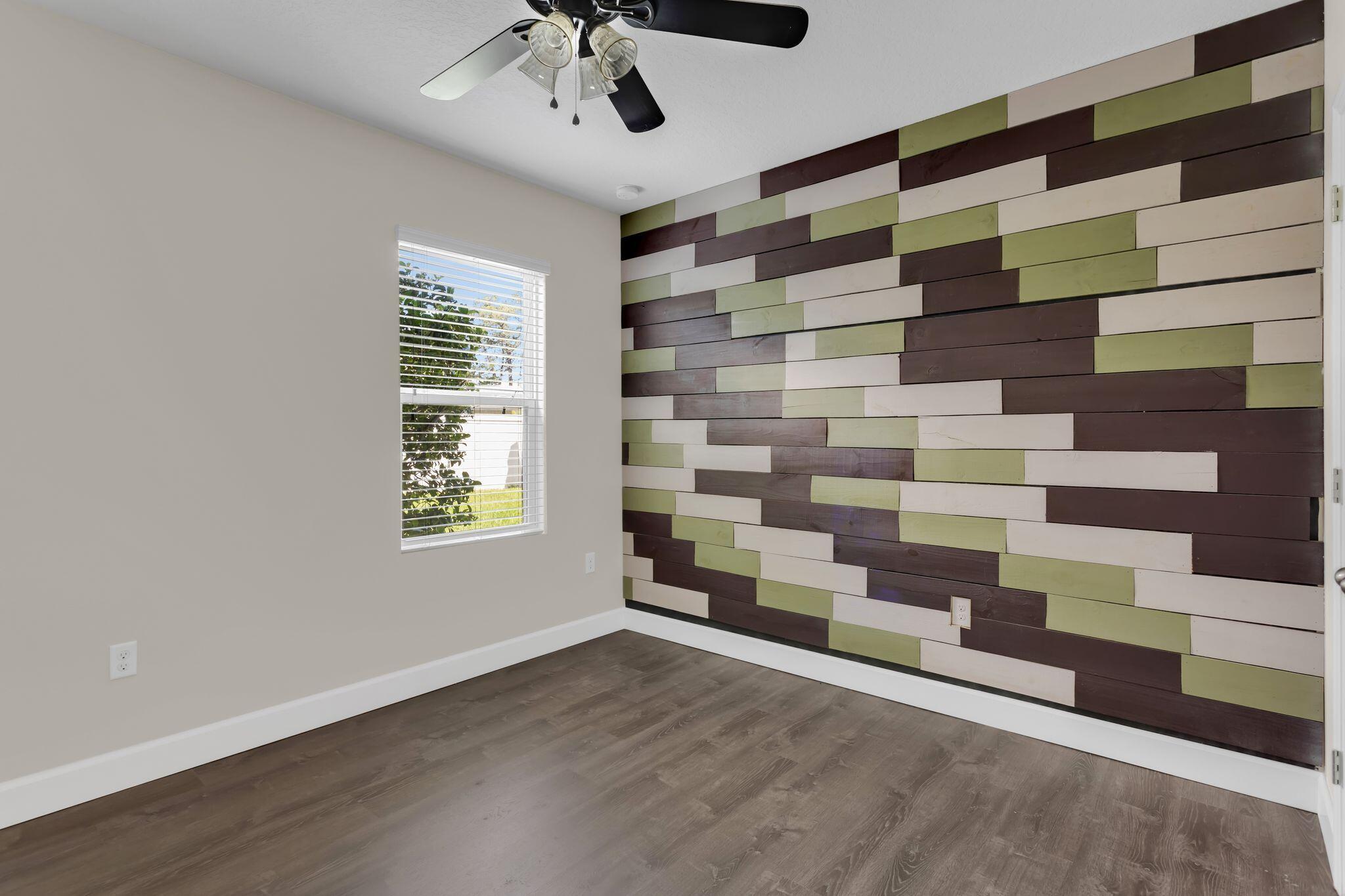 980 Swiss Pointe Lane