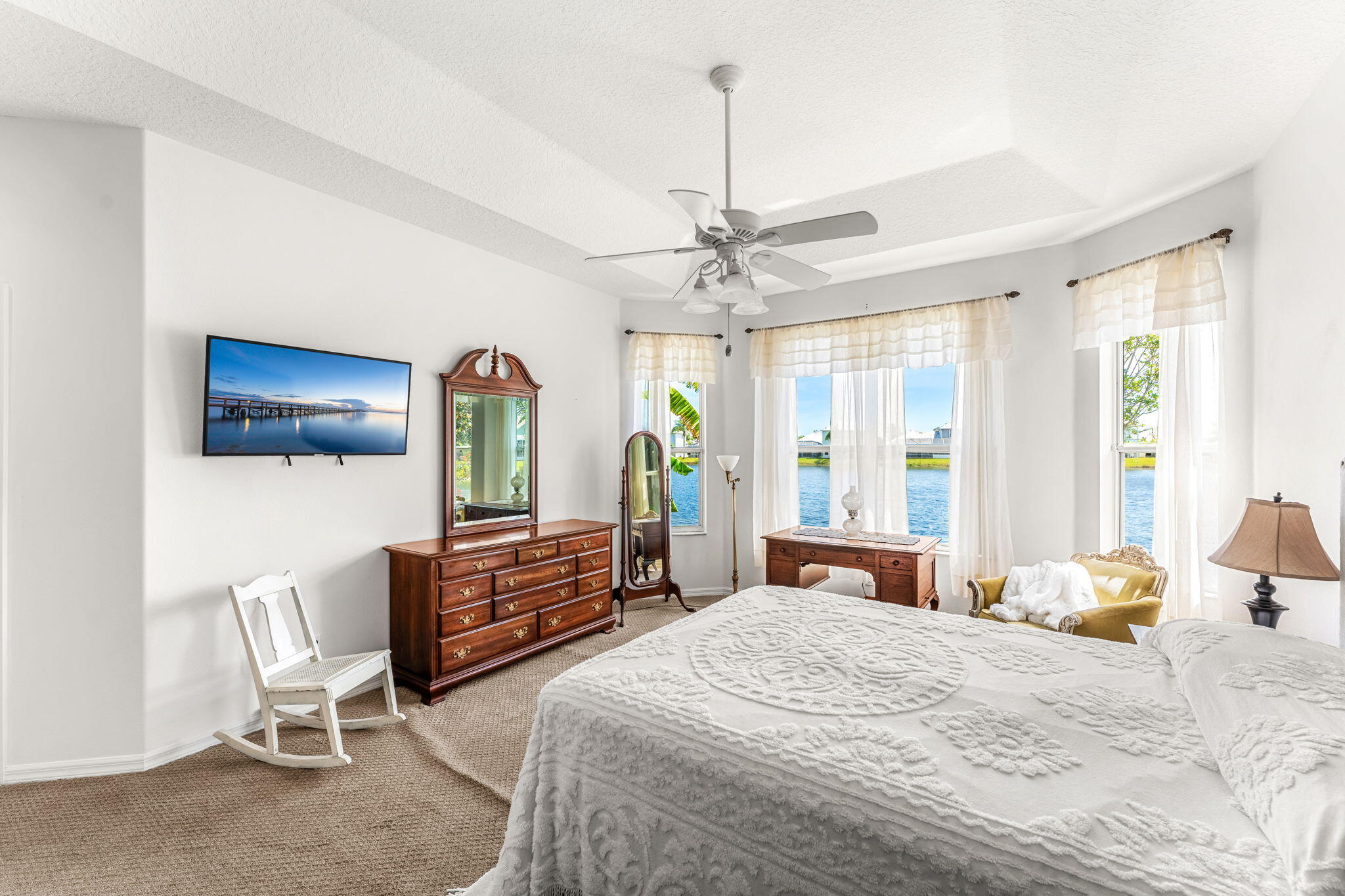 1555 Ficus Point Drive