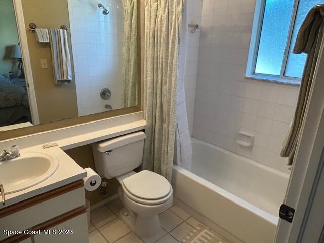 226 Seaport Boulevard, 52