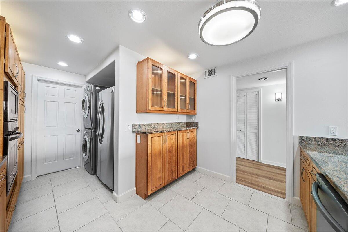 2220 Front Street, 402