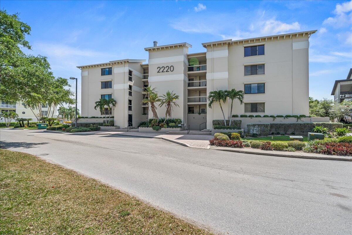 2220 Front Street, 402