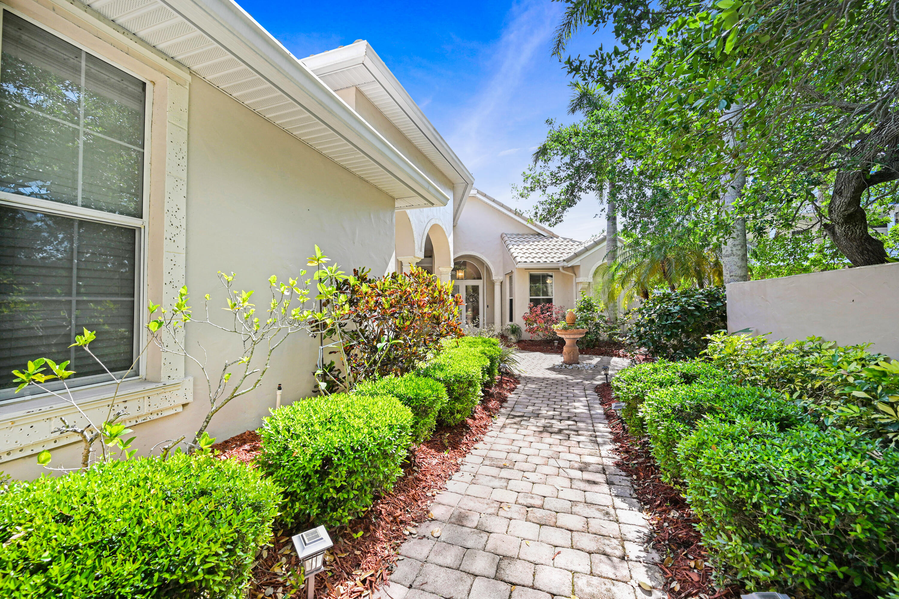 6301 Portofino Lane