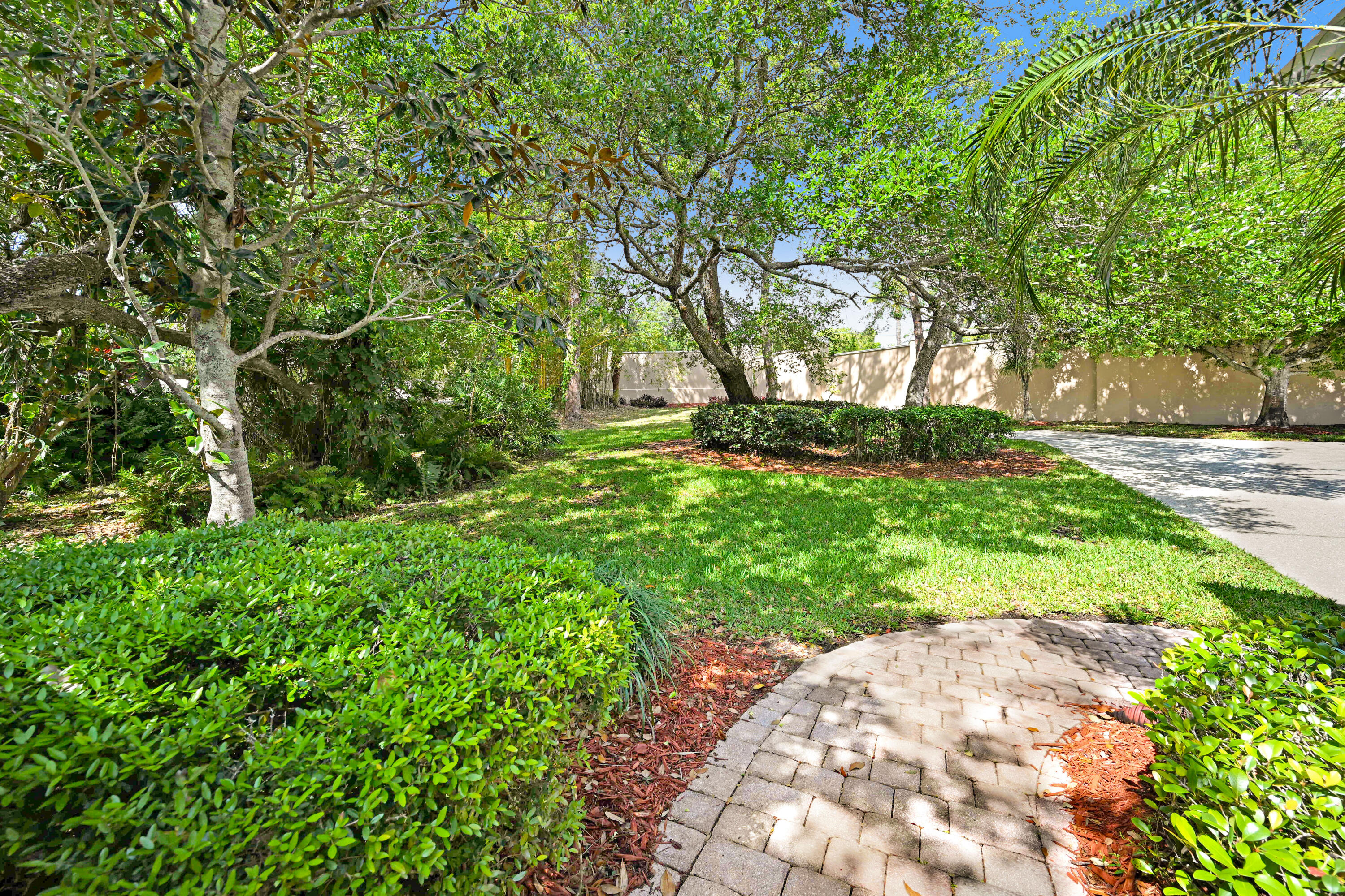 6301 Portofino Lane