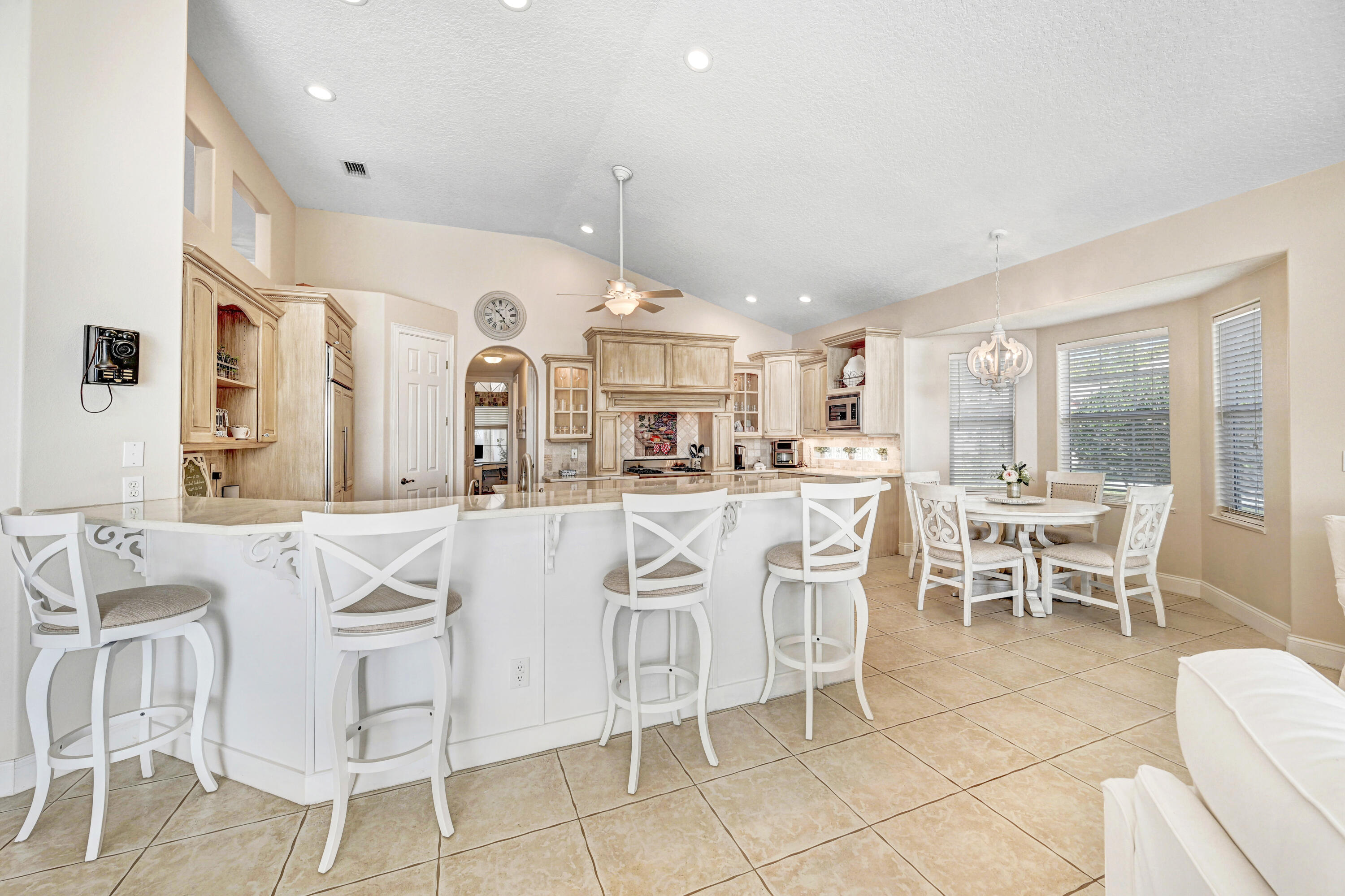 6301 Portofino Lane