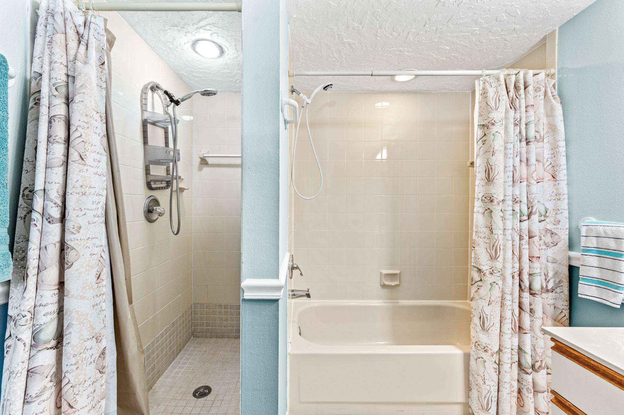 8600 Ridgewood Avenue, 1305