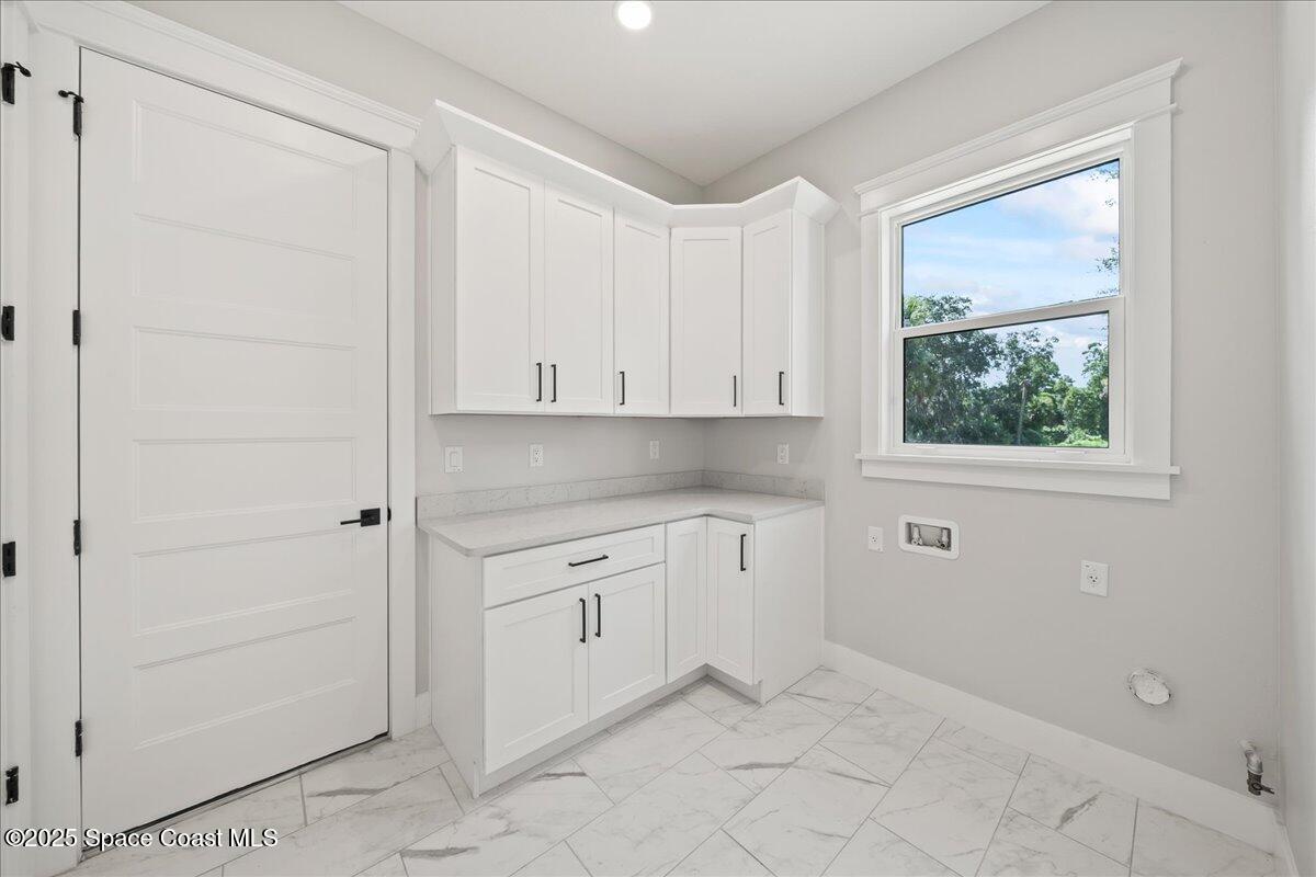 7903 Galikova Way