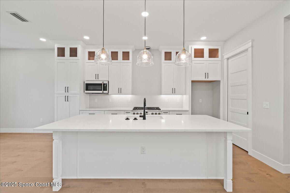 7903 Galikova Way