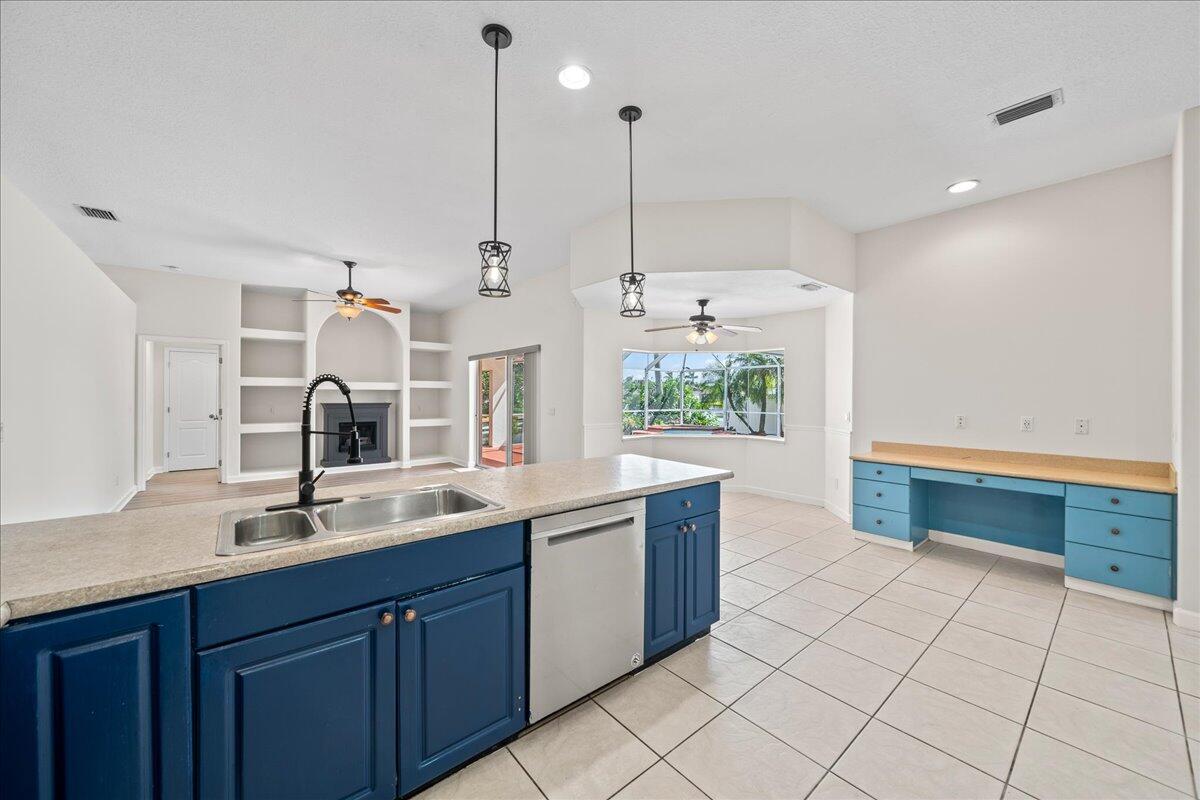 3724 Sunward Drive