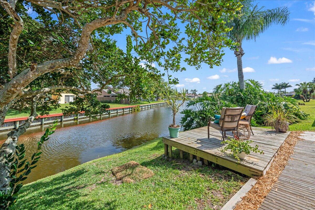 3724 Sunward Drive