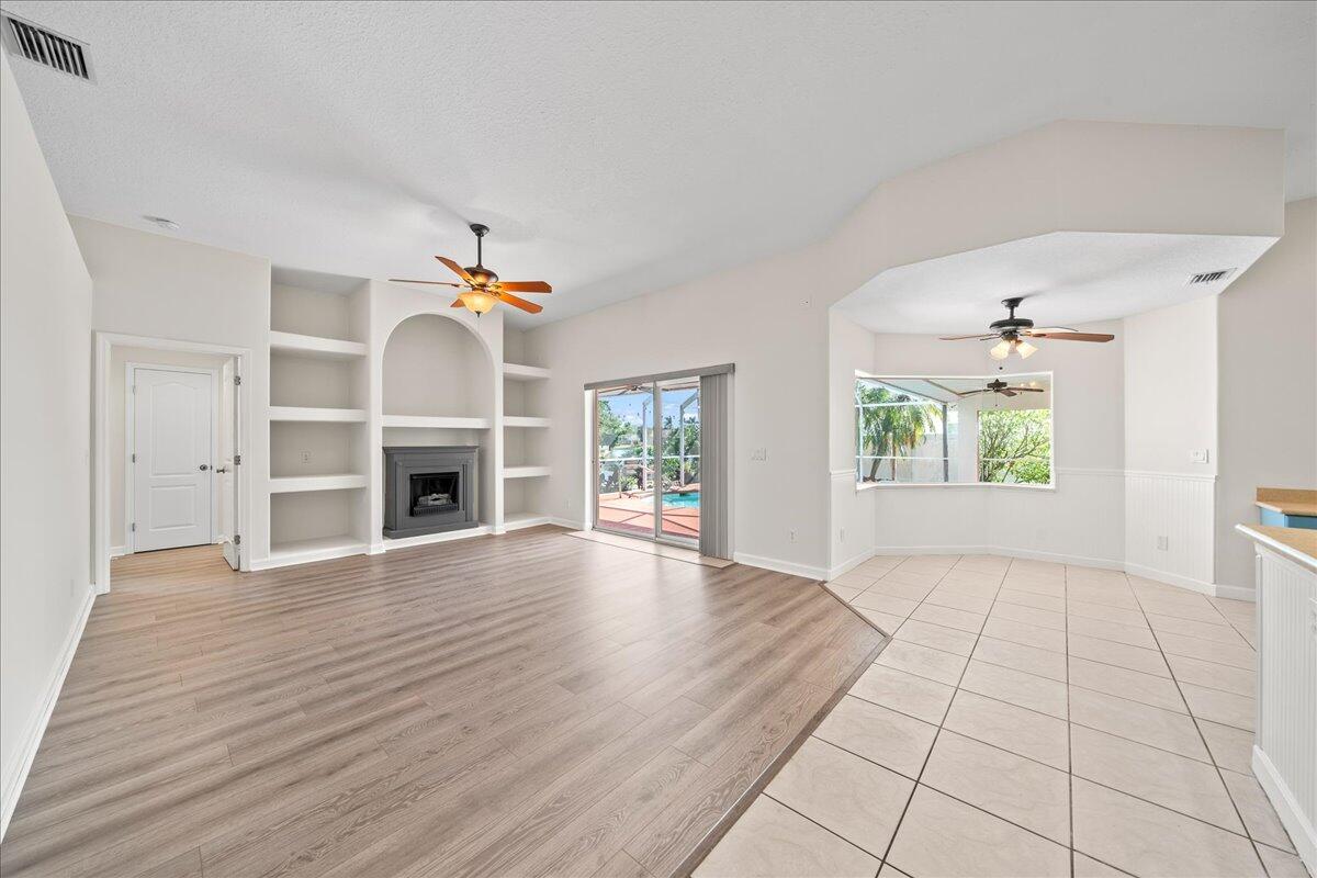 3724 Sunward Drive