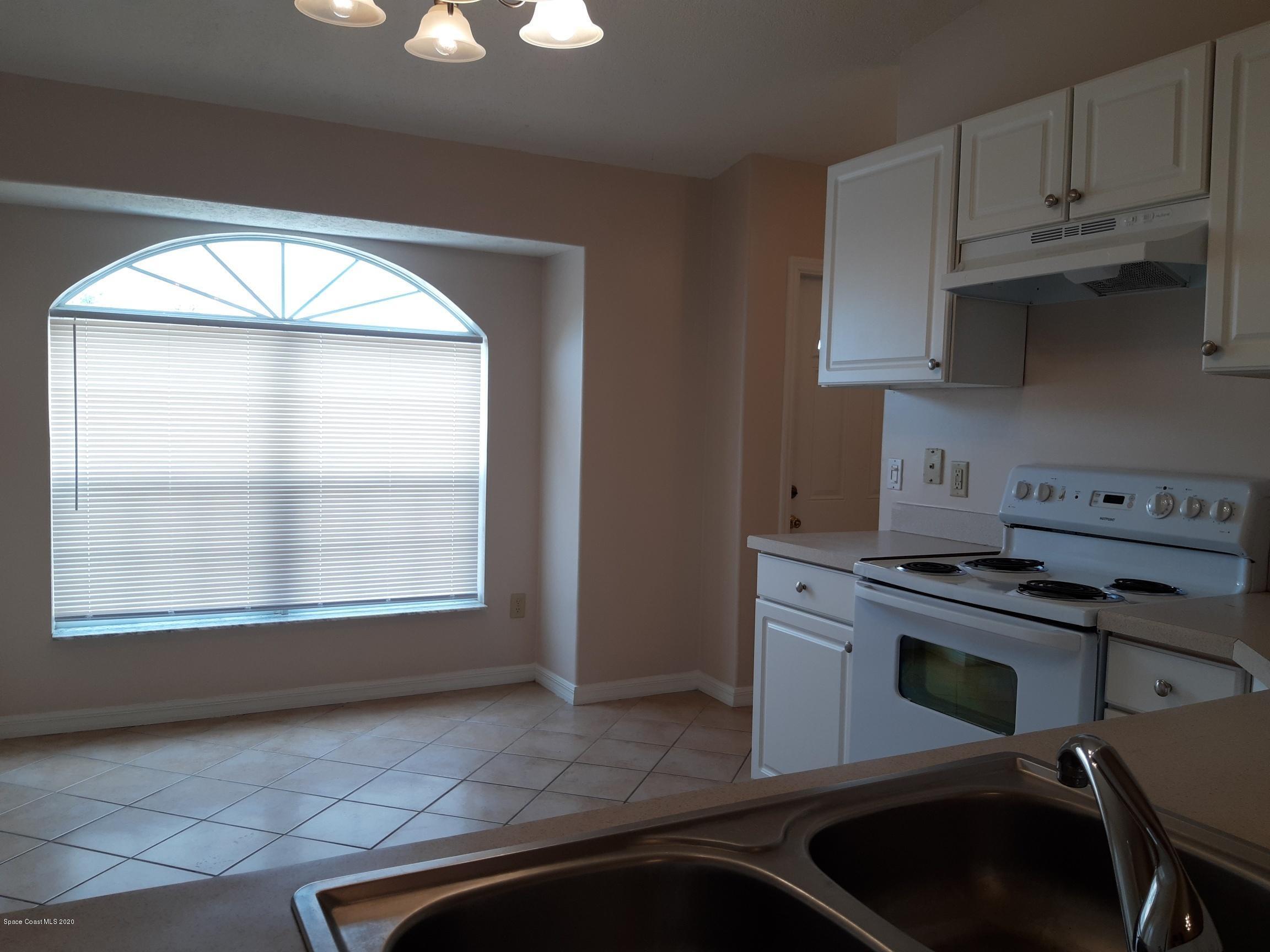 3585 Egret Drive