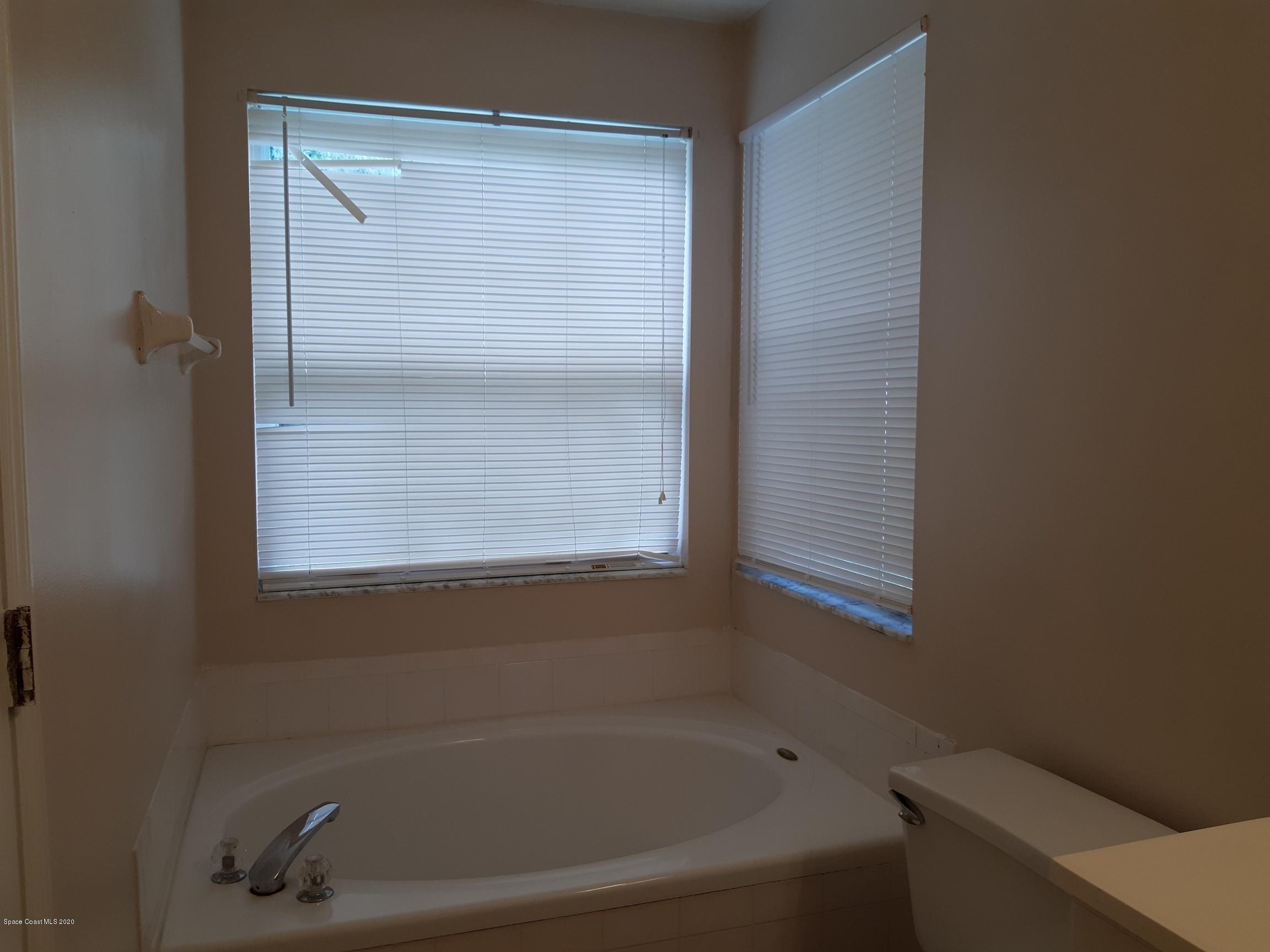3585 Egret Drive