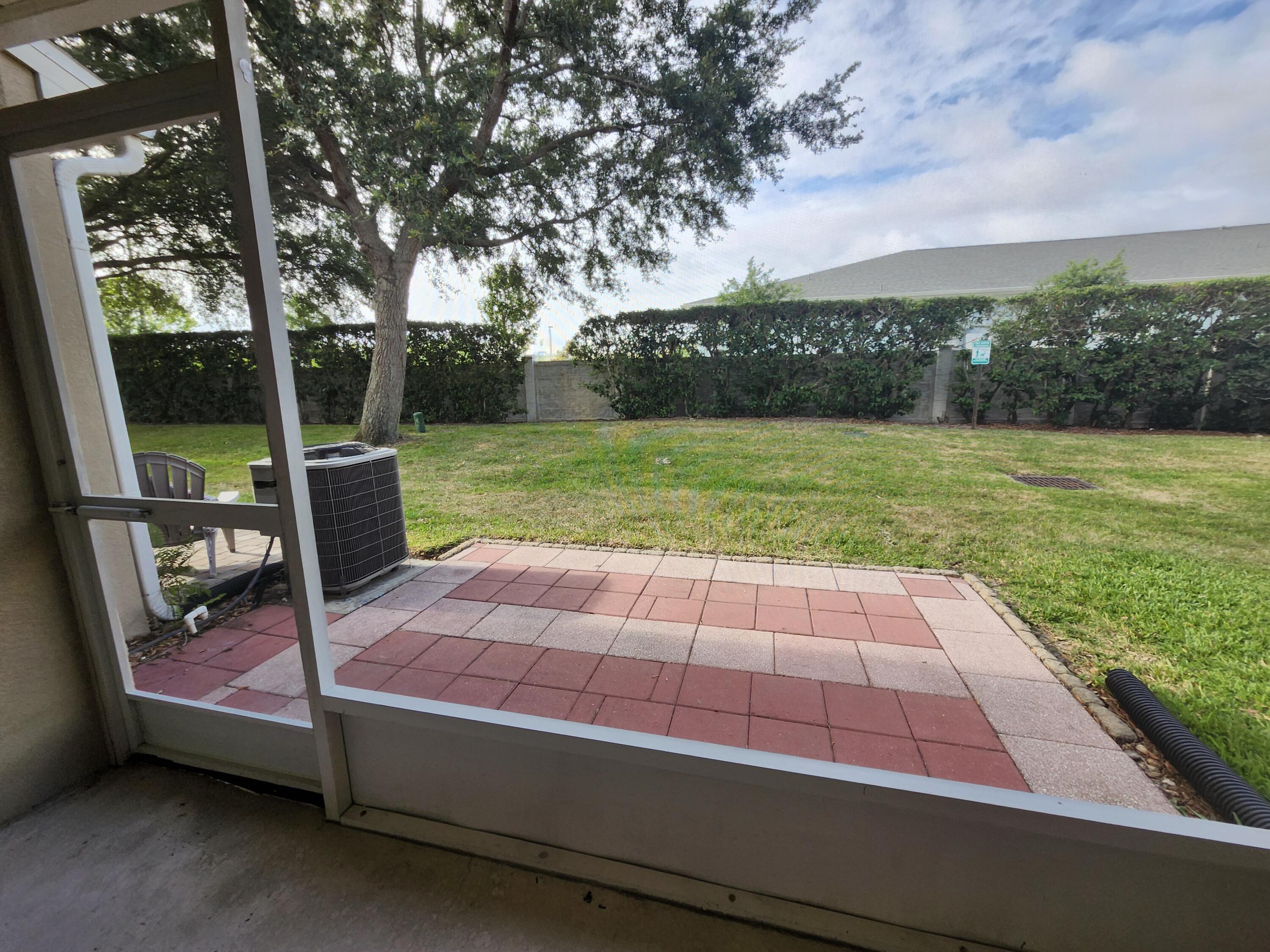 1403 Hampton Park Lane