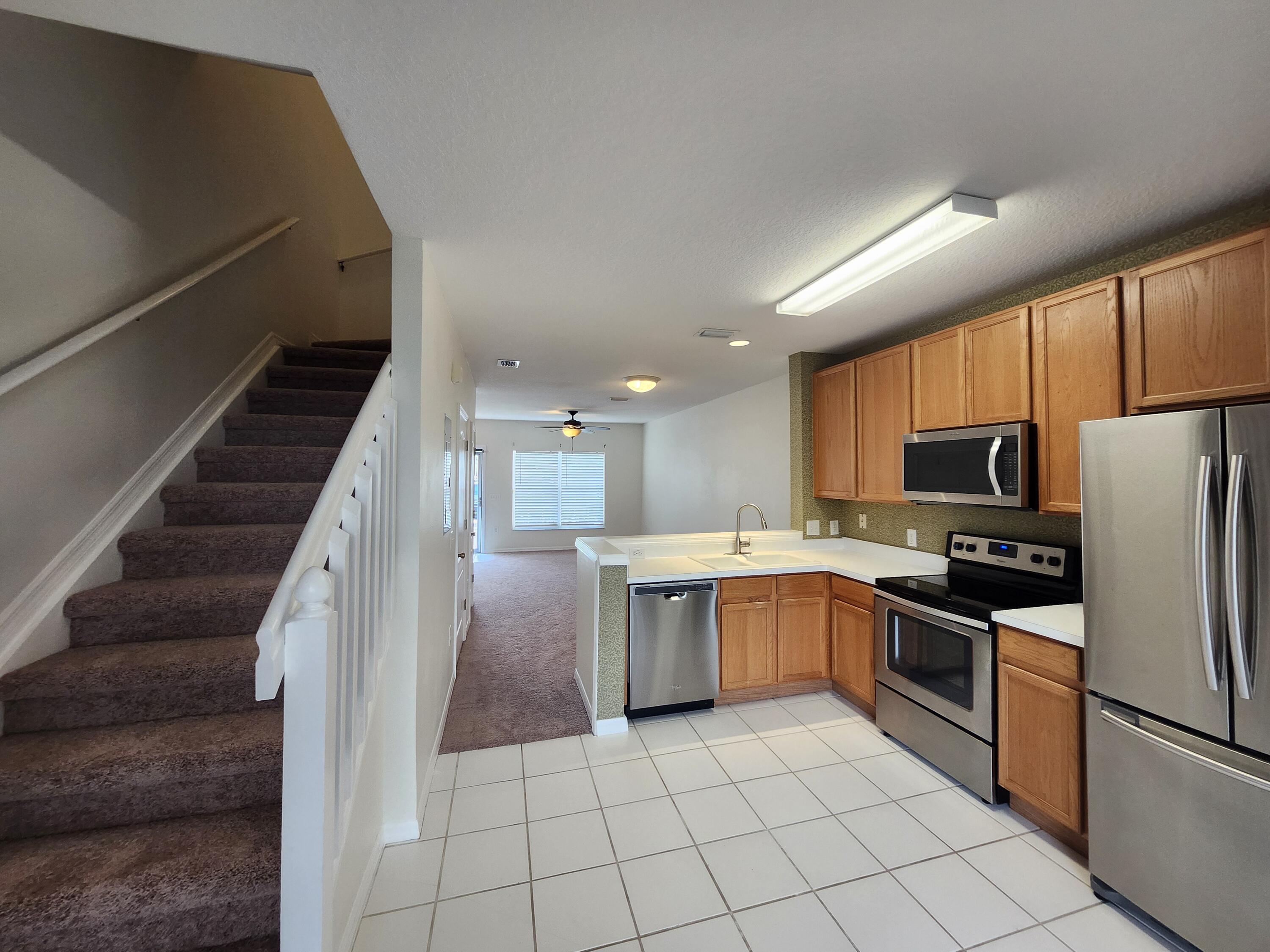 1403 Hampton Park Lane