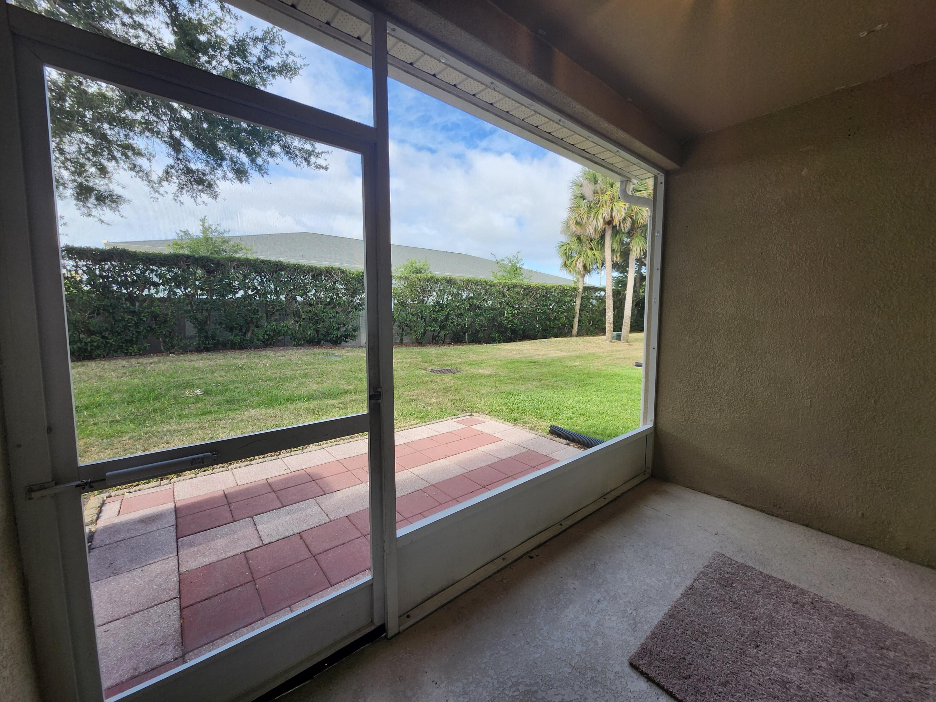 1403 Hampton Park Lane