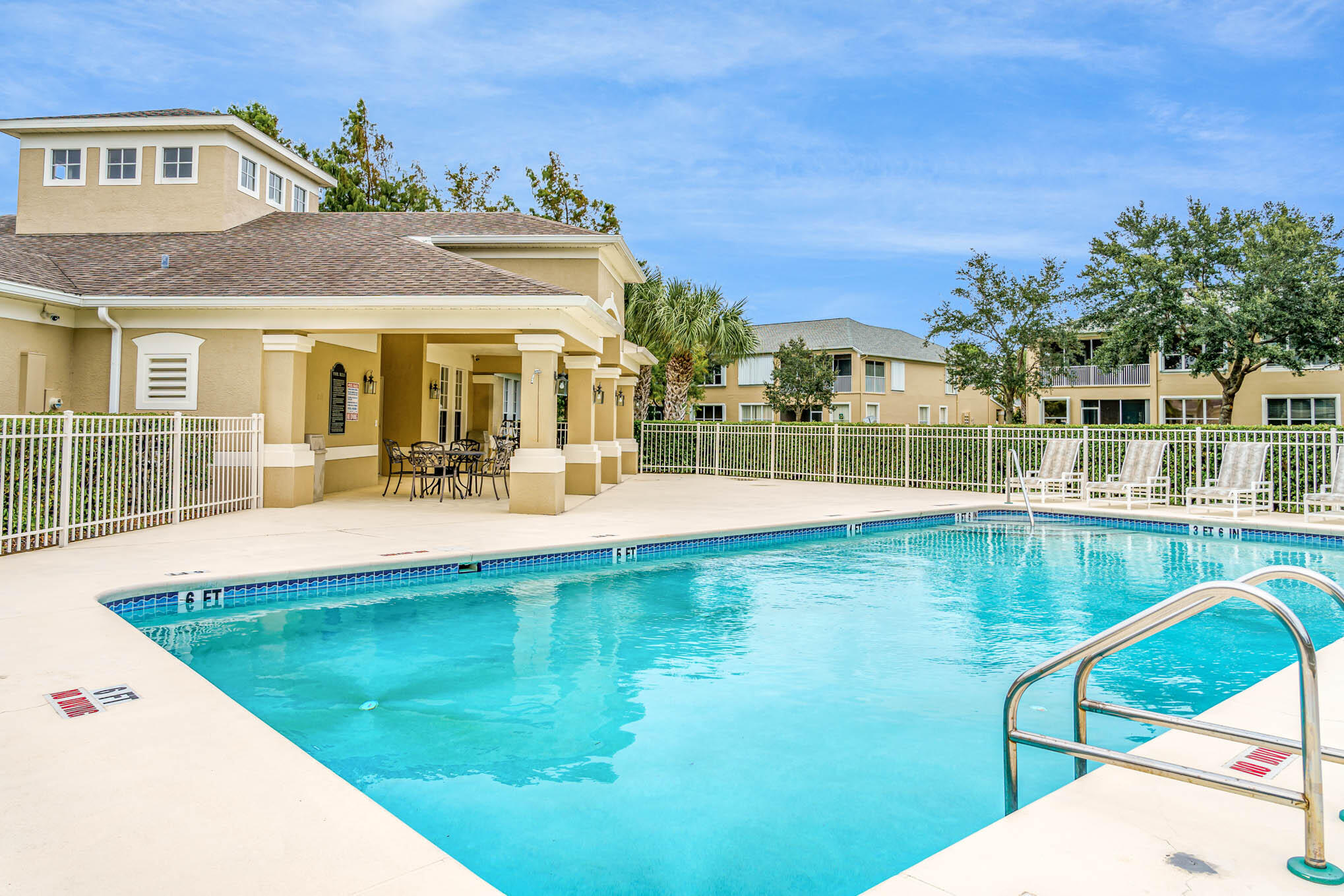1403 Hampton Park Lane