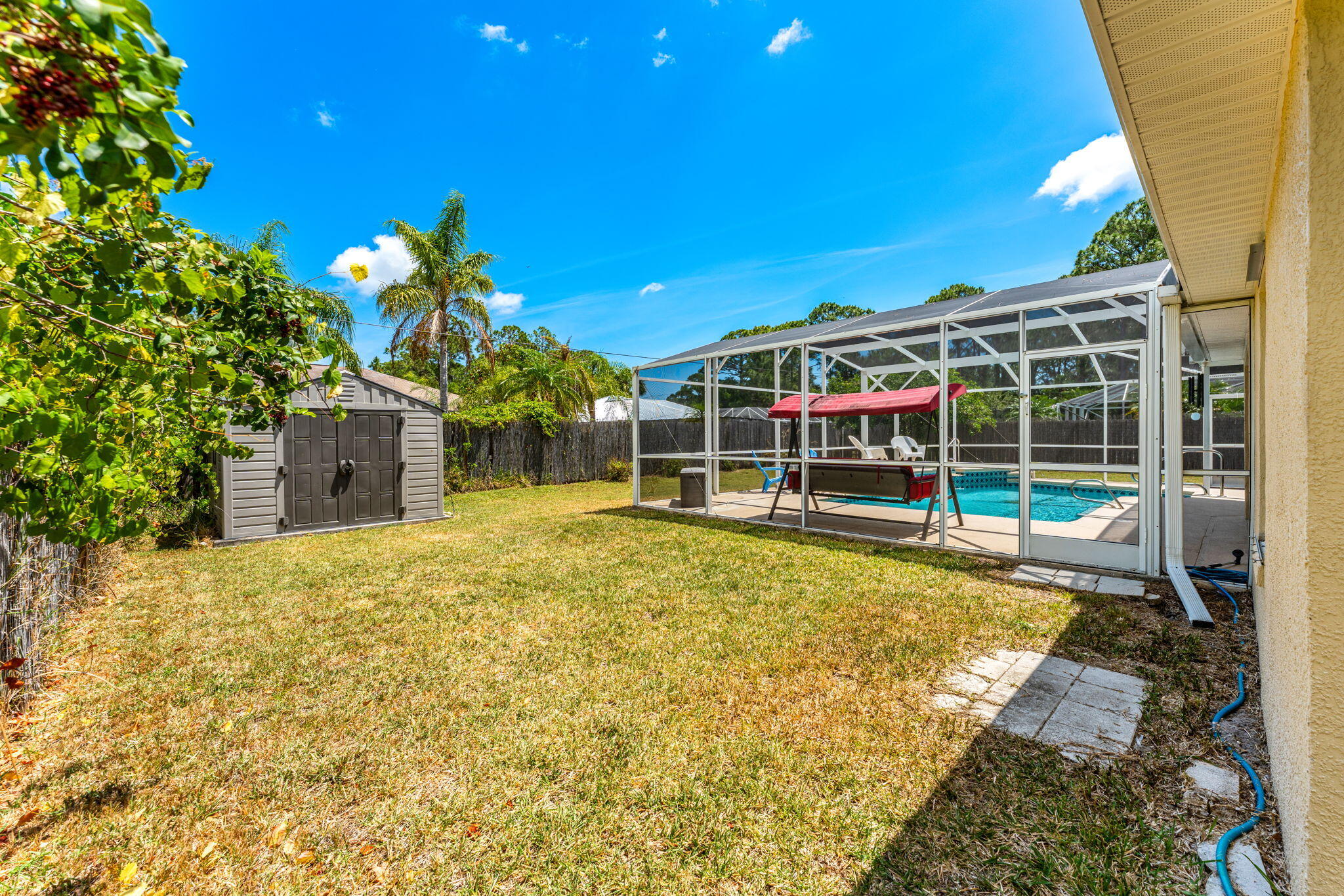 244 Abalone Road NW