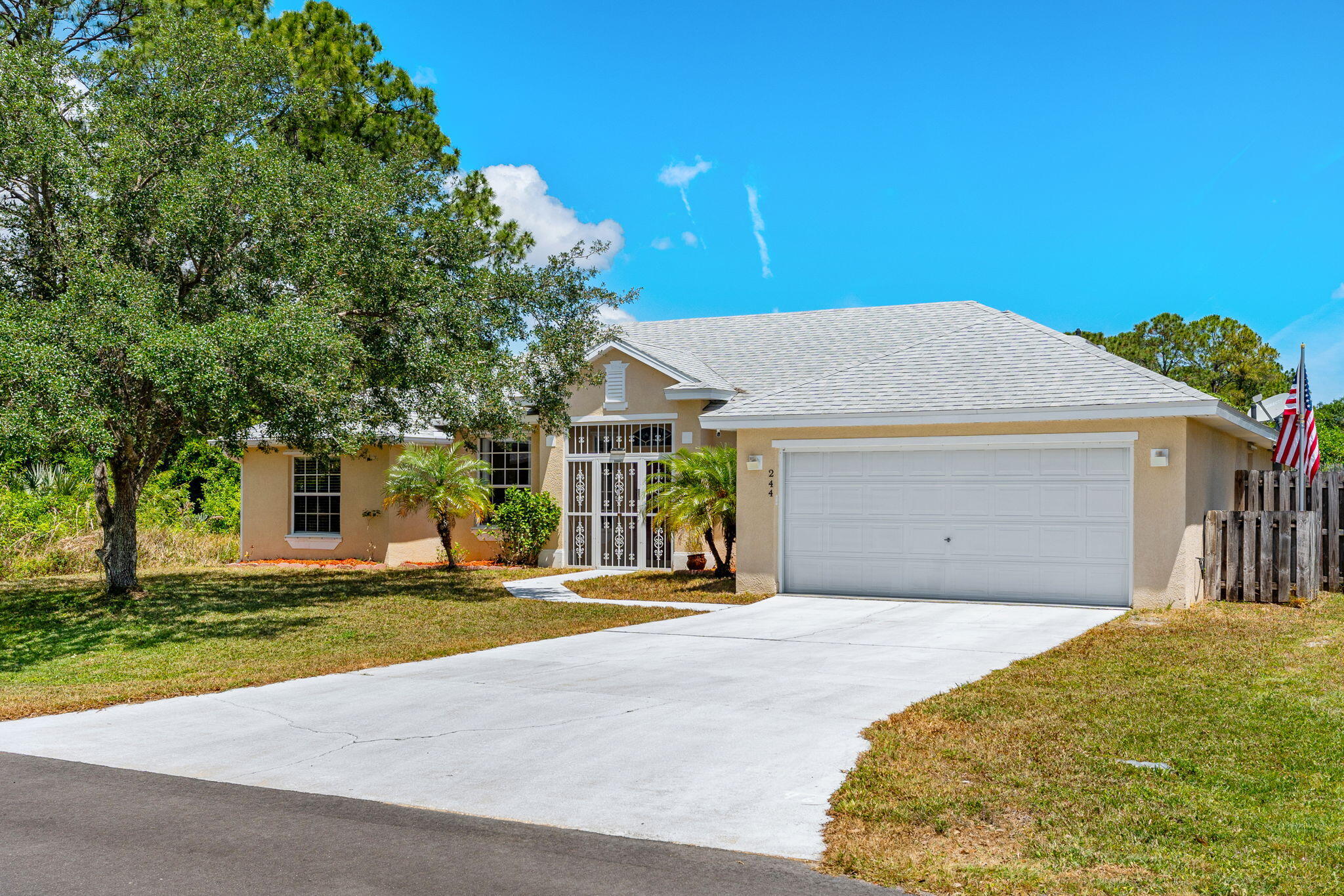 244 Abalone Road NW