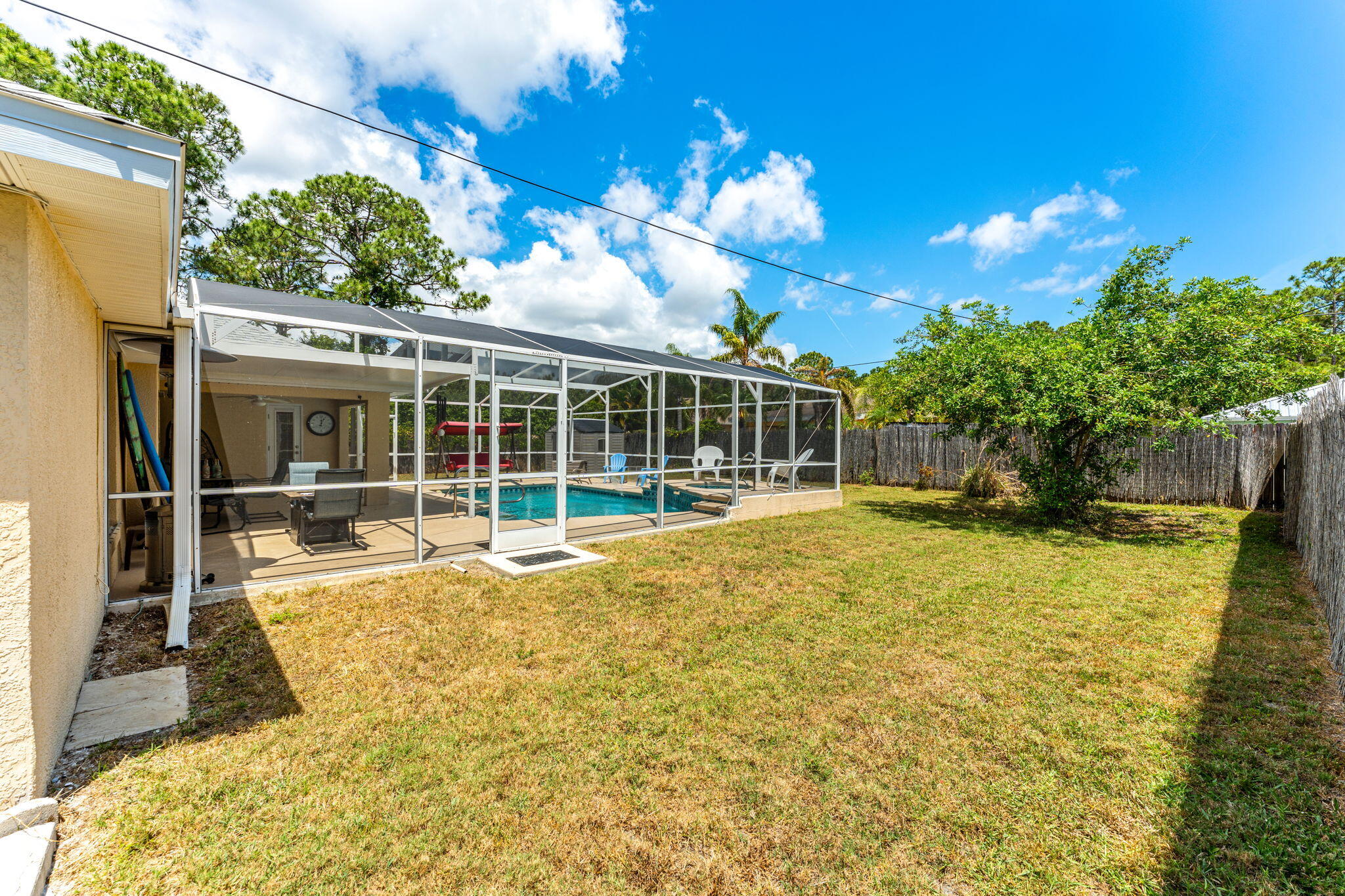 244 Abalone Road NW