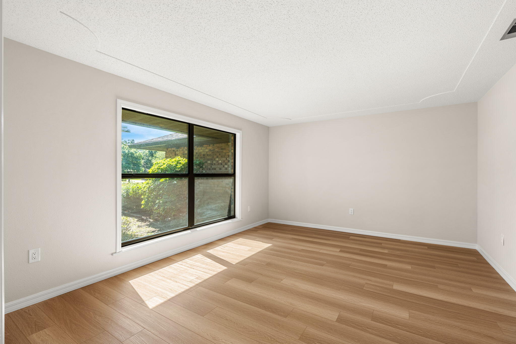 3470 Willowwood Drive