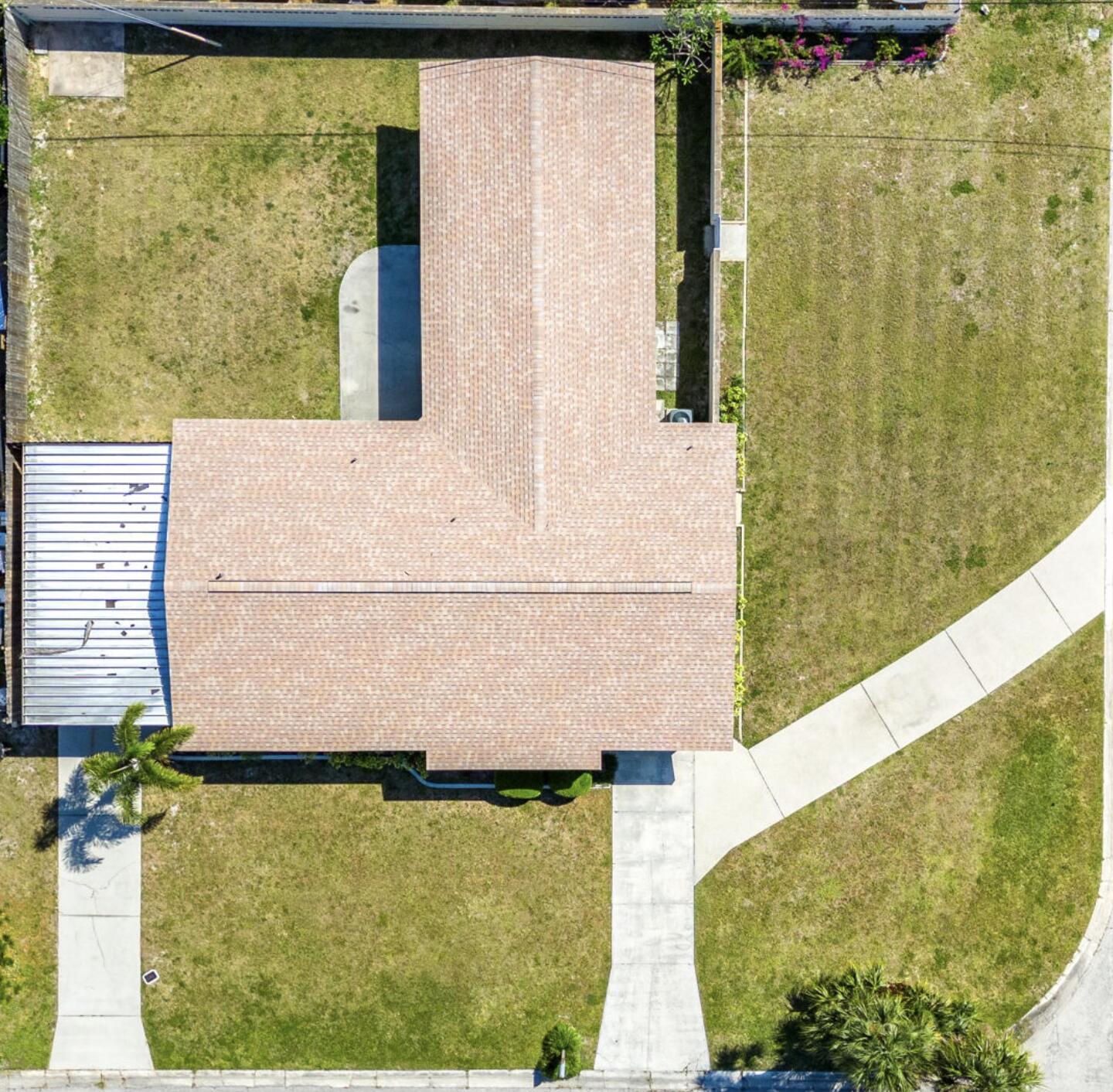 1421 Sunwood Drive
