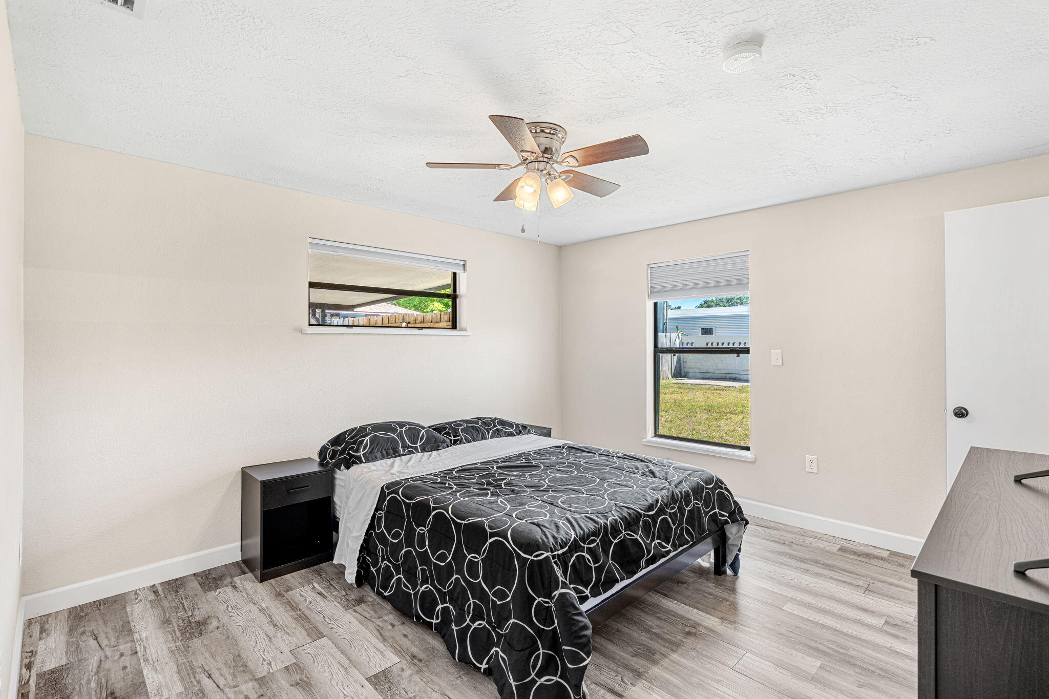 1421 Sunwood Drive