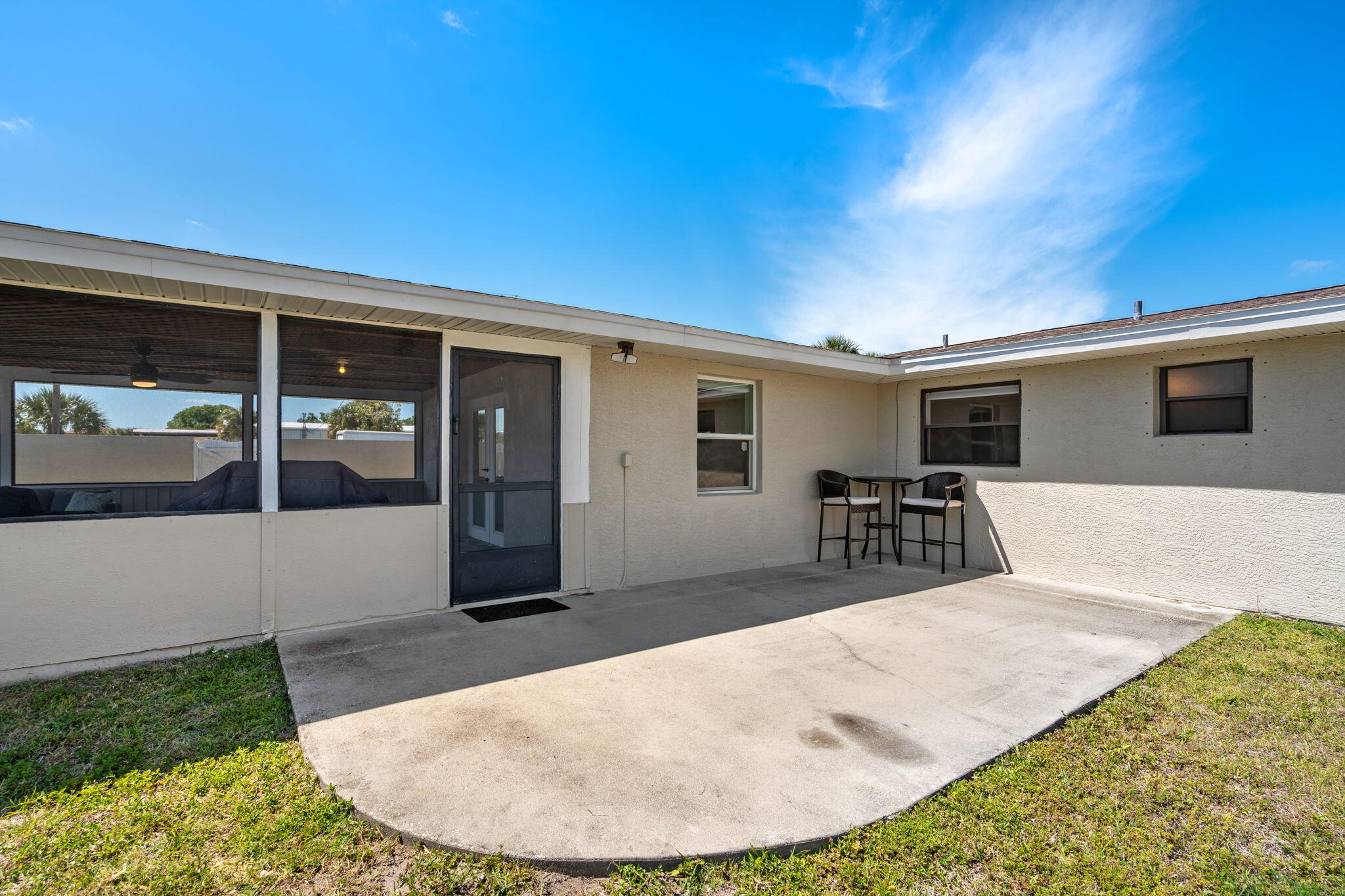 1421 Sunwood Drive