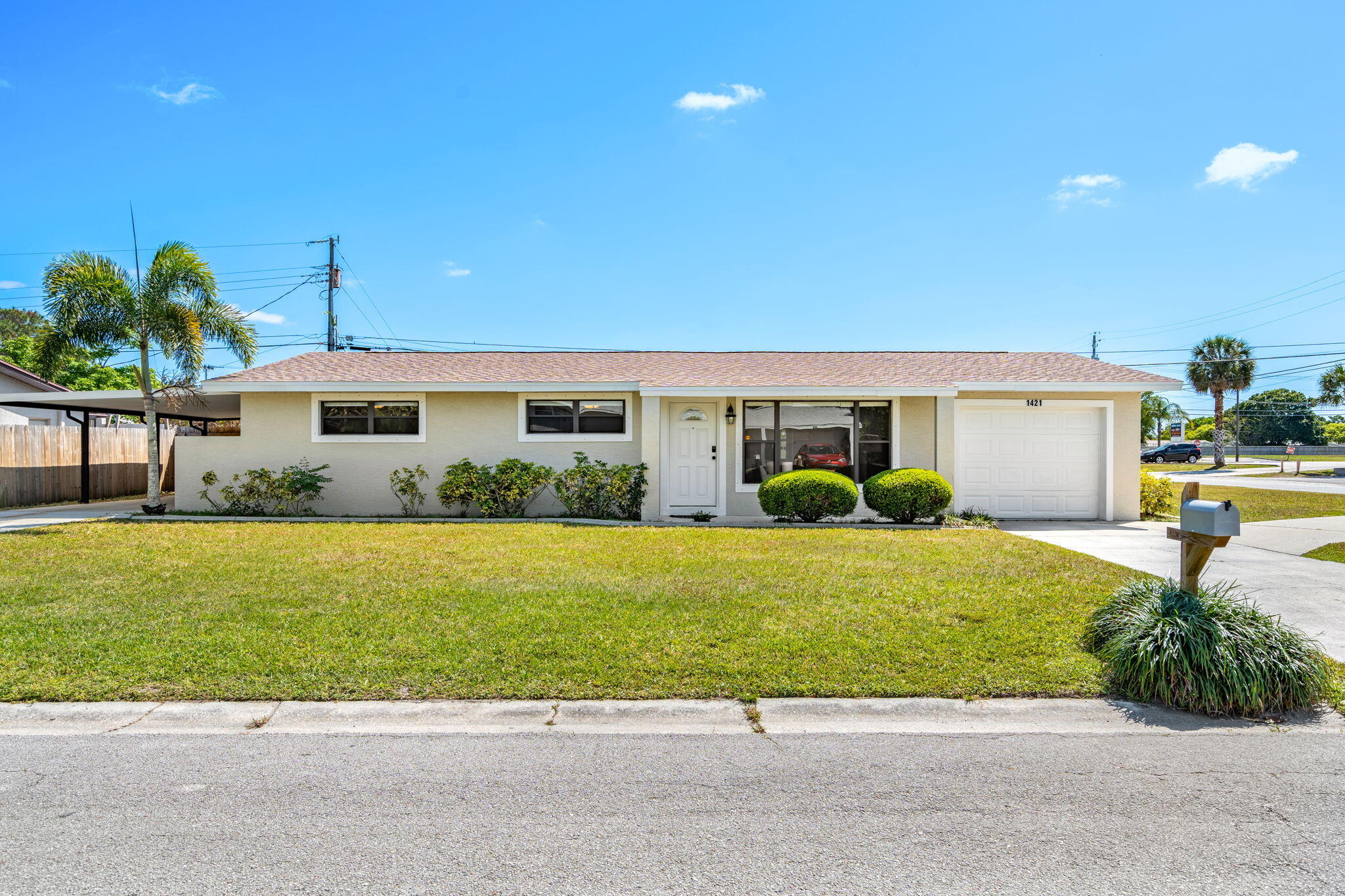 1421 Sunwood Drive