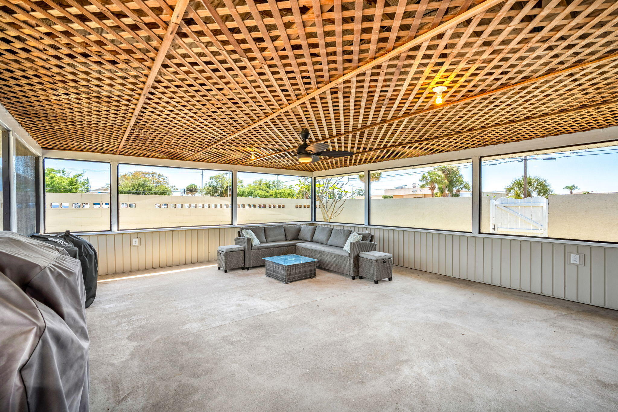 1421 Sunwood Drive