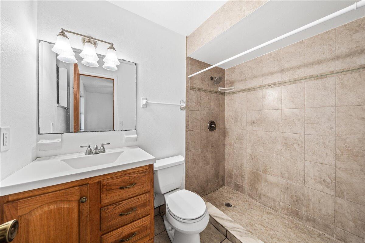 2211 Longbow Road