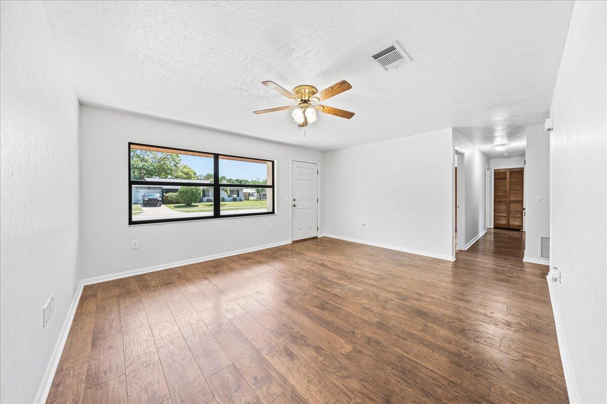 2211 Longbow Road