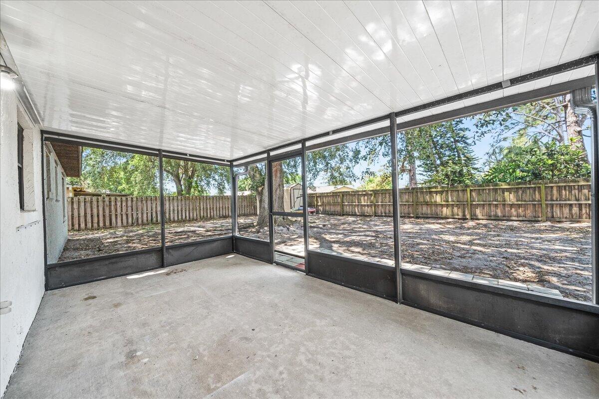 2211 Longbow Road
