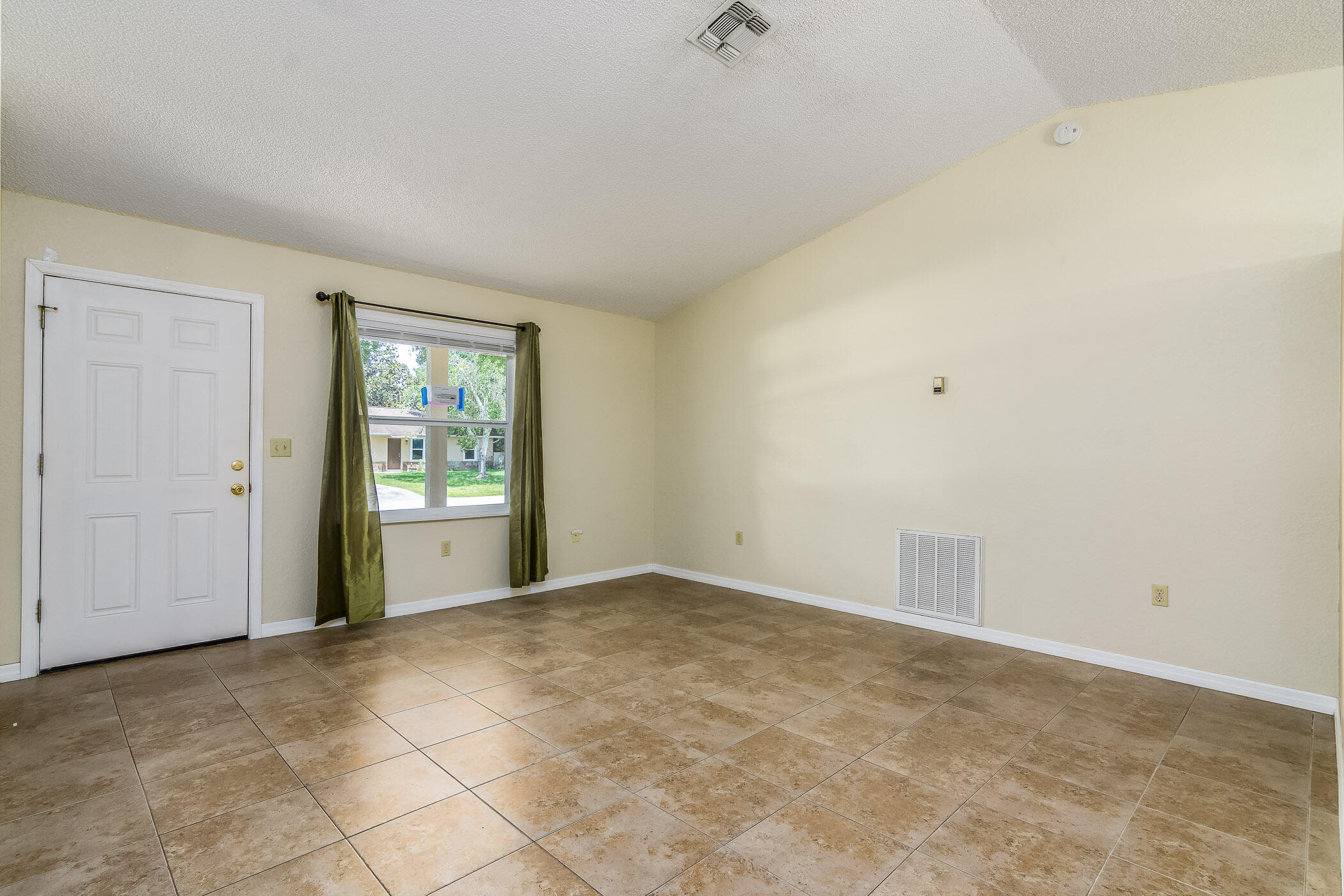 5673 Flint Road